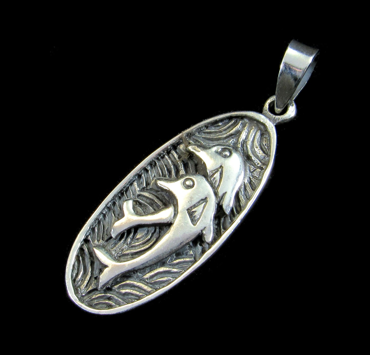 Handcrafted Solid 925 Sterling Silver Diving Pair of Dolphins into the Sea Ocean Scene Pendant