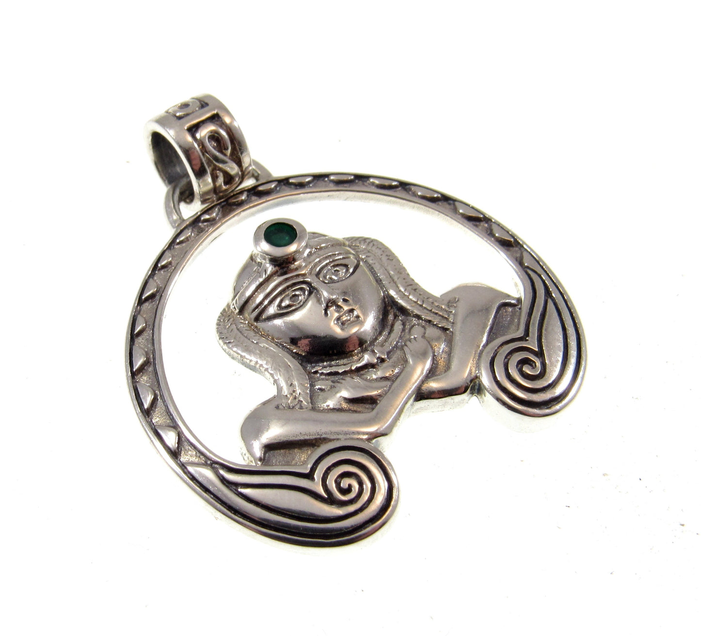 Solid 925 Sterling Silver Celtic Goddess ANU Pendant with Natural Green Agate, Irish Mother of the Gods Ana Amulet