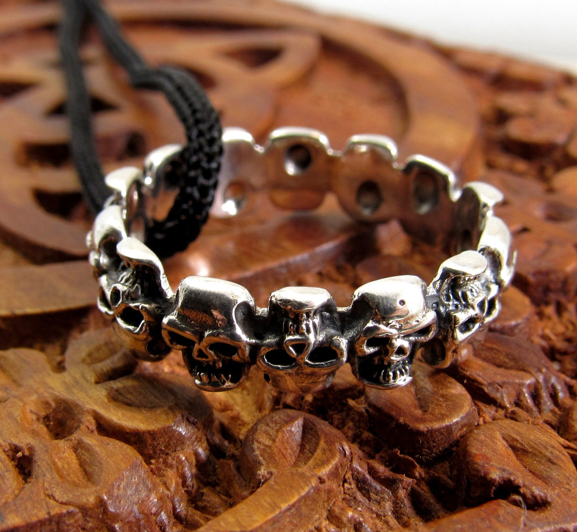 Solid 925 Sterling Silver Men's 14 Skulls Biker Skull Band Ring, Handcrafted Signet Ring Pendant on Nylon Cord, Sizes 10-14