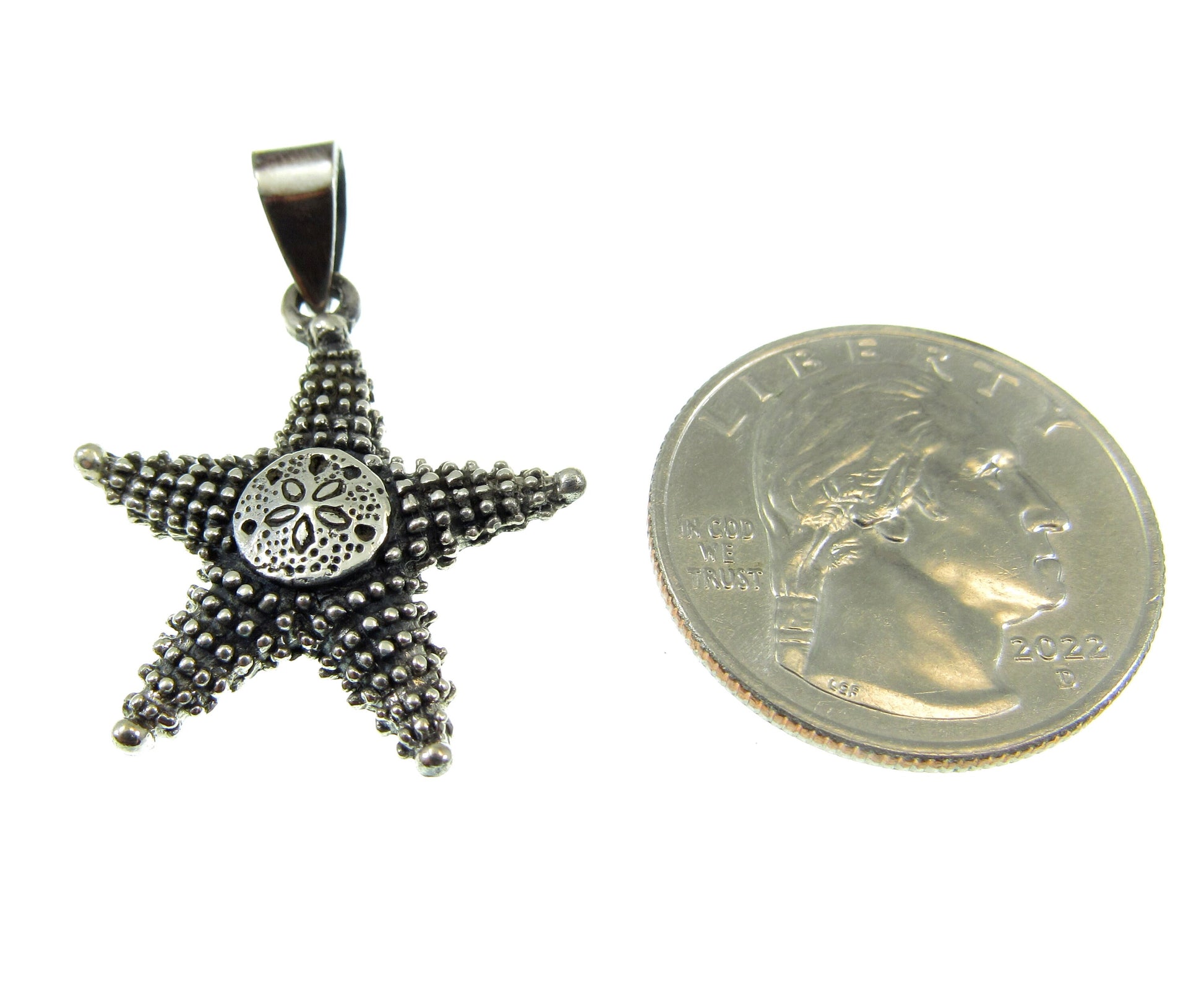 Solid 925 Sterling Silver Sand Dollar on Starfish Pendant, Textured Sea Life Charm, Nautical Seacore / Oceancore Jewelry, Beachcomber Gift