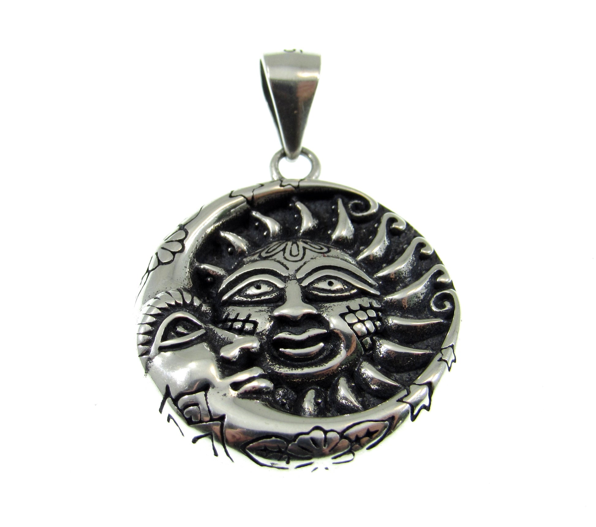 Solid 925 Sterling Silver Sun and Moon Pendant – Celestial Jewelry, Handcrafted Silver Necklace Charm, Sun & Moon Face Boho Lunar Amulet