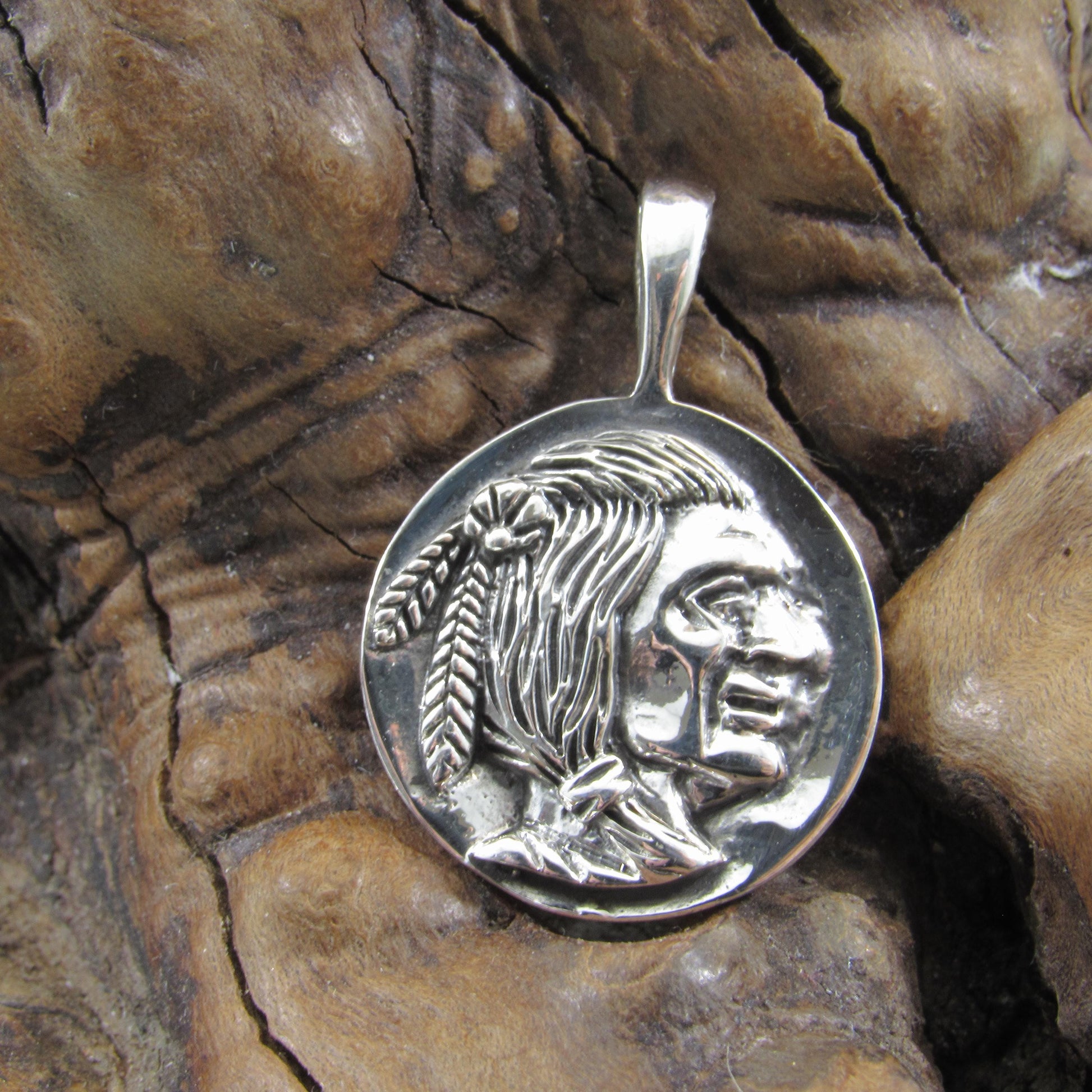 Solid 925 Sterling Silver Native American Indian Head Chief Handcrafted Pendant