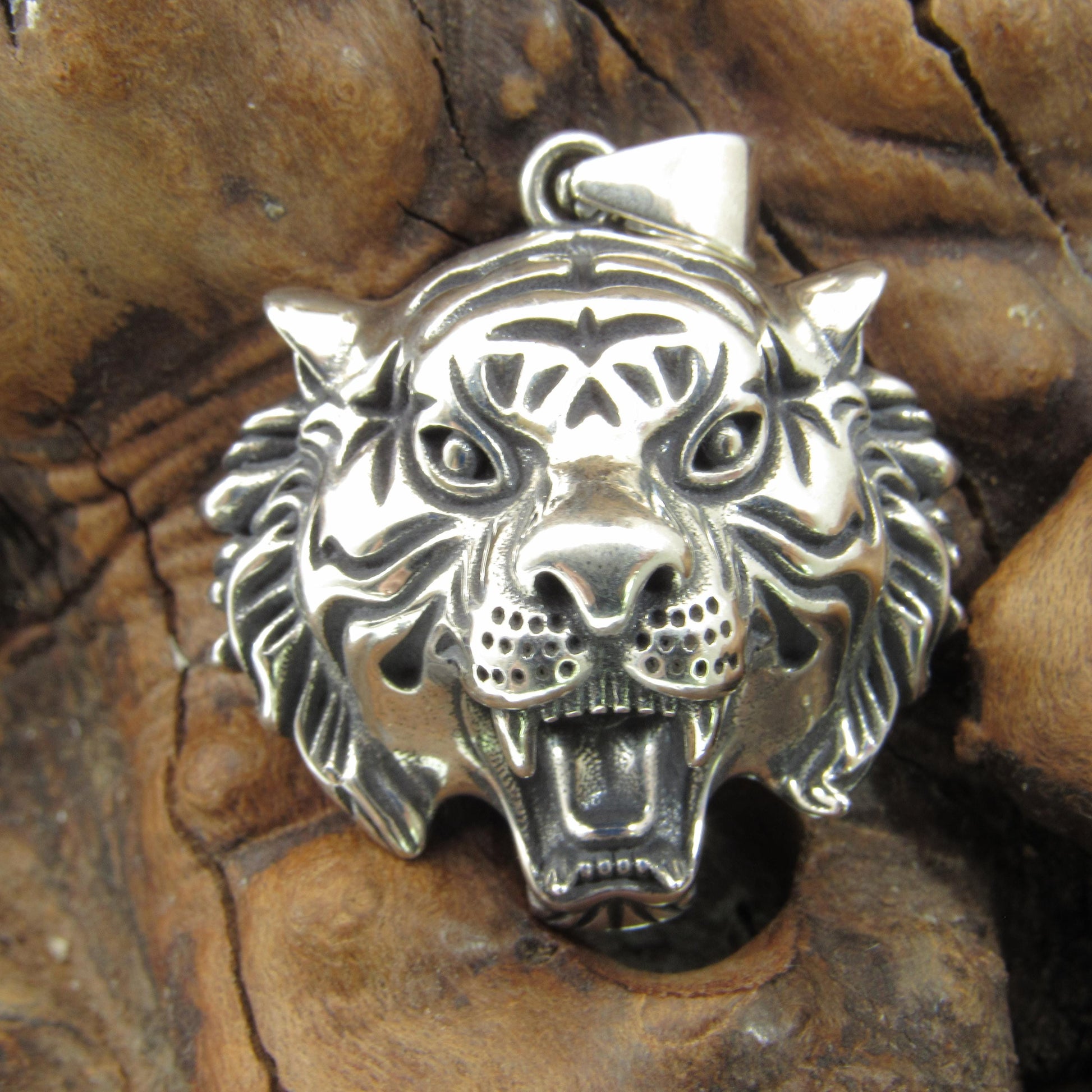Solid 925 Sterling Silver Tiger Head Pendant, Spirit Animal Totem, Handcrafted Animal and Wildlife Jewelry Charm