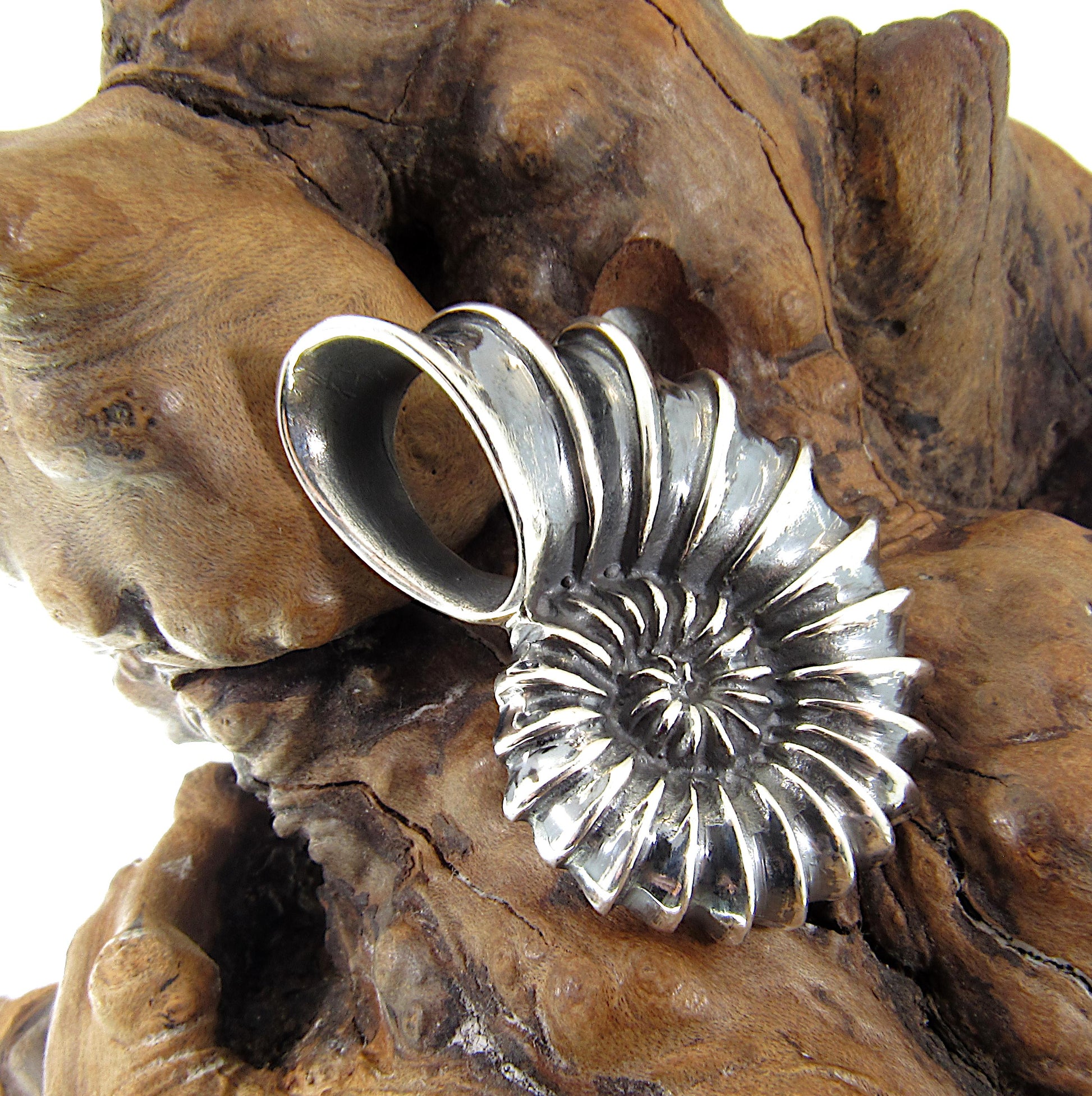 Solid 925 Sterling Silver Ammonite Fossil Pendant, Handcrafted Shaligram Shell, Spiral Slide Charm, Nature Jewelry, Gift for Men and Women