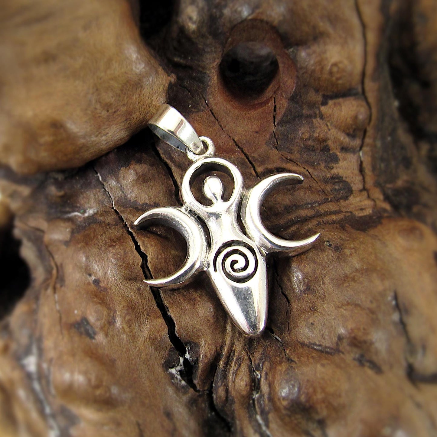 Solid 925 Sterling Silver Triple Moon Spiral Goddess Pendant – Pagan & Wiccan Jewelry, Divine Feminine Charm, Spiritual Gift for Women