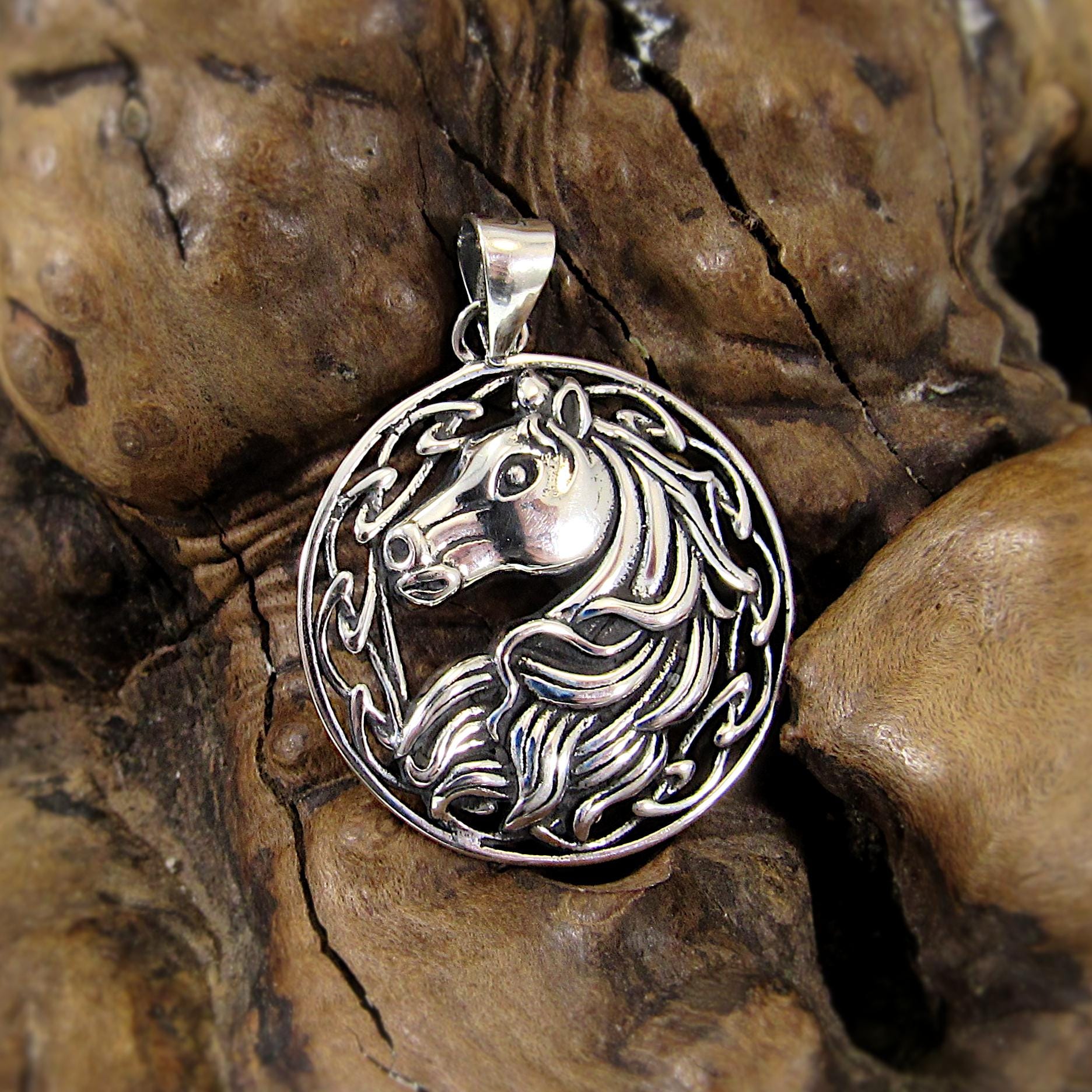 Solid 925 Sterling Silver Celtic Horse Pendant – Equestrian Jewelry, Horse Lover Gift, Norse Viking Charm with Celtic Knotwork