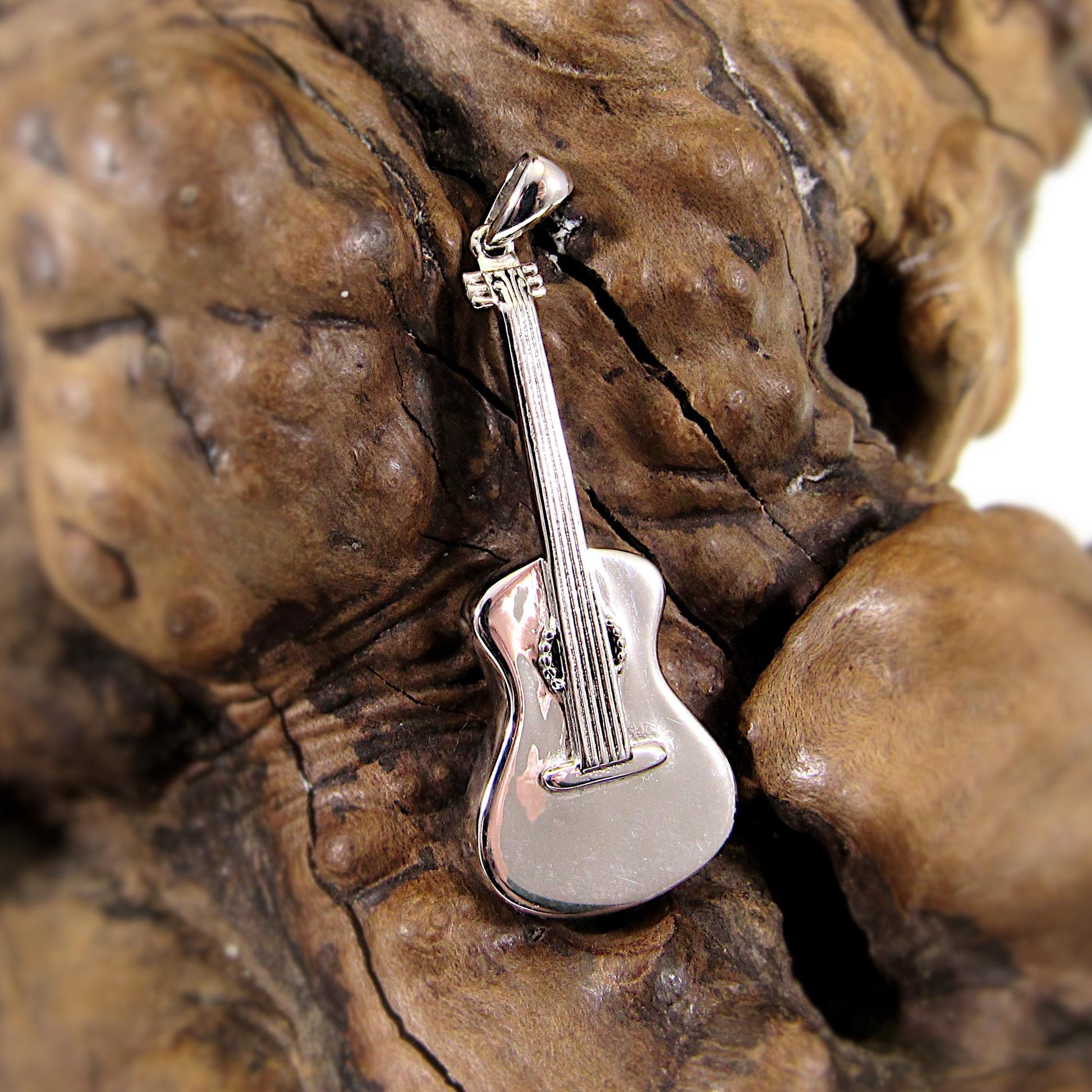 Solid 925 Sterling Silver Guitar Pendant – Music Jewelry, Silver Guitarist Necklace Pendant, Unique Gift for Musicians & Rock Lovers