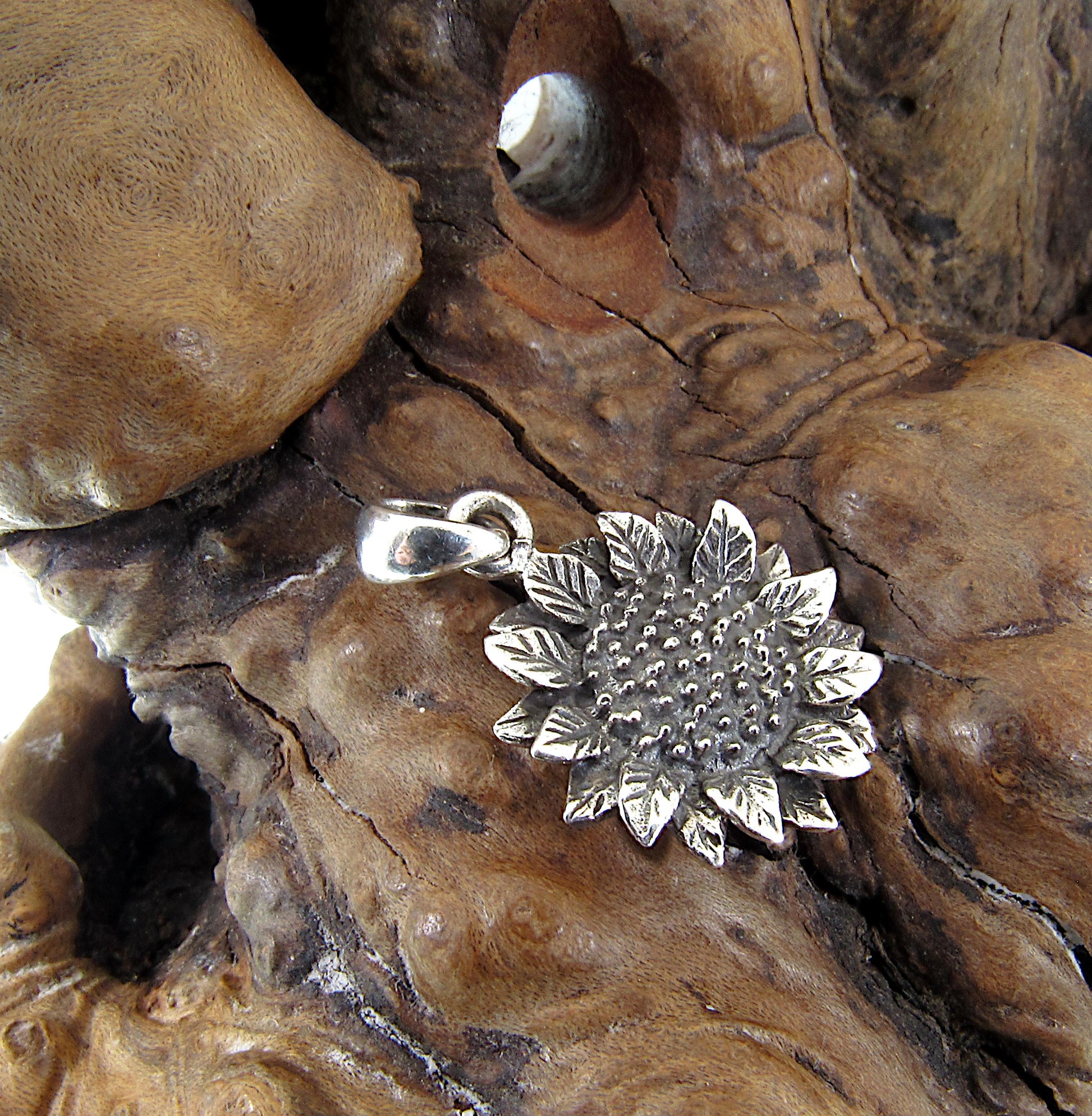 Solid Sterling Silver Sunflower Pendant – Handcrafted Floral Jewelry – Nature-Inspired Charm – Boho Botanical Sunflower – Flower Lover Gift