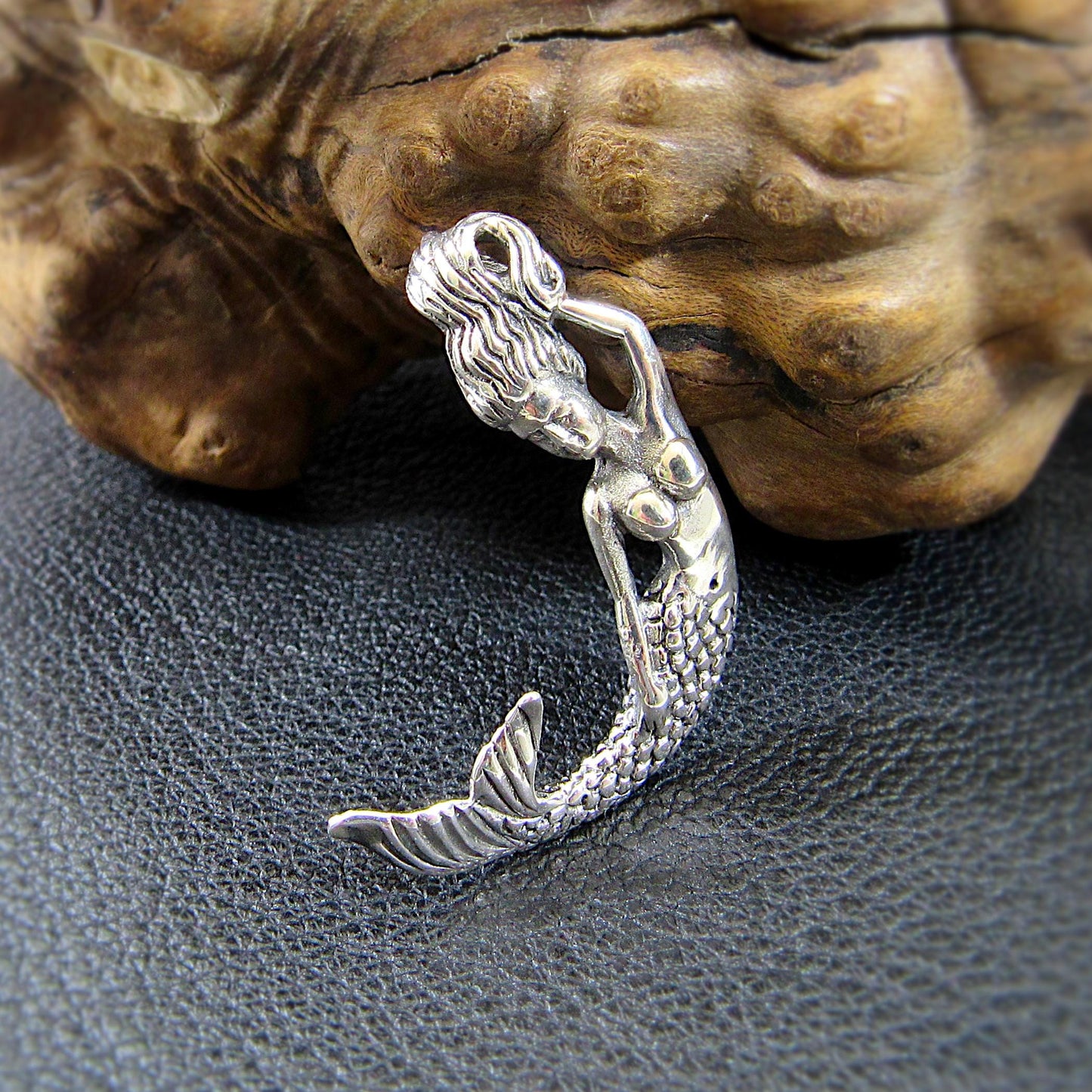 Solid 925 Sterling Silver Mermaid Pendant – Nautical Ocean Jewelry, Fantasy Sea Goddess Charm, Beach Lover Gift, Mythical Siren Pendant