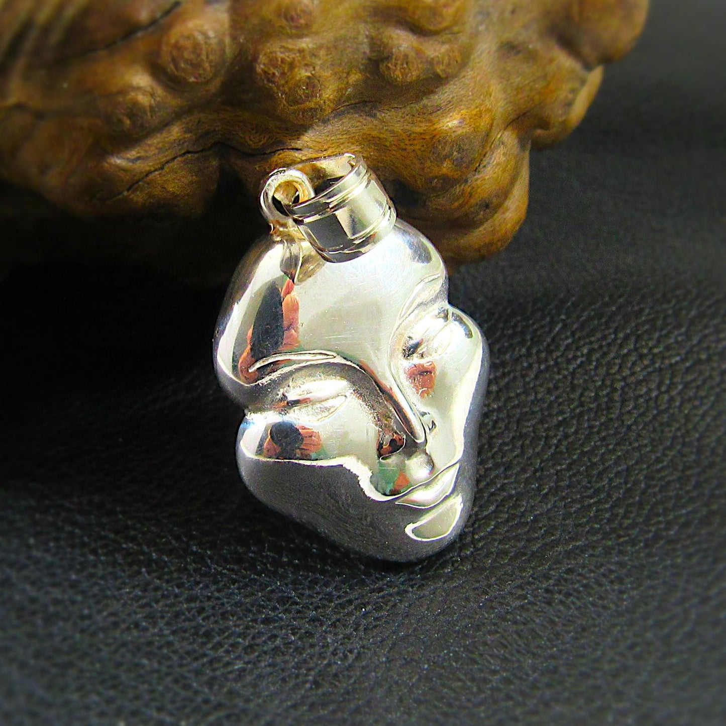 Solid 925 Sterling Silver Face Pendant – Surrealist Mask Necklace Charm, Abstract Human Face Jewelry, Masquerade Mask, Unique Statement