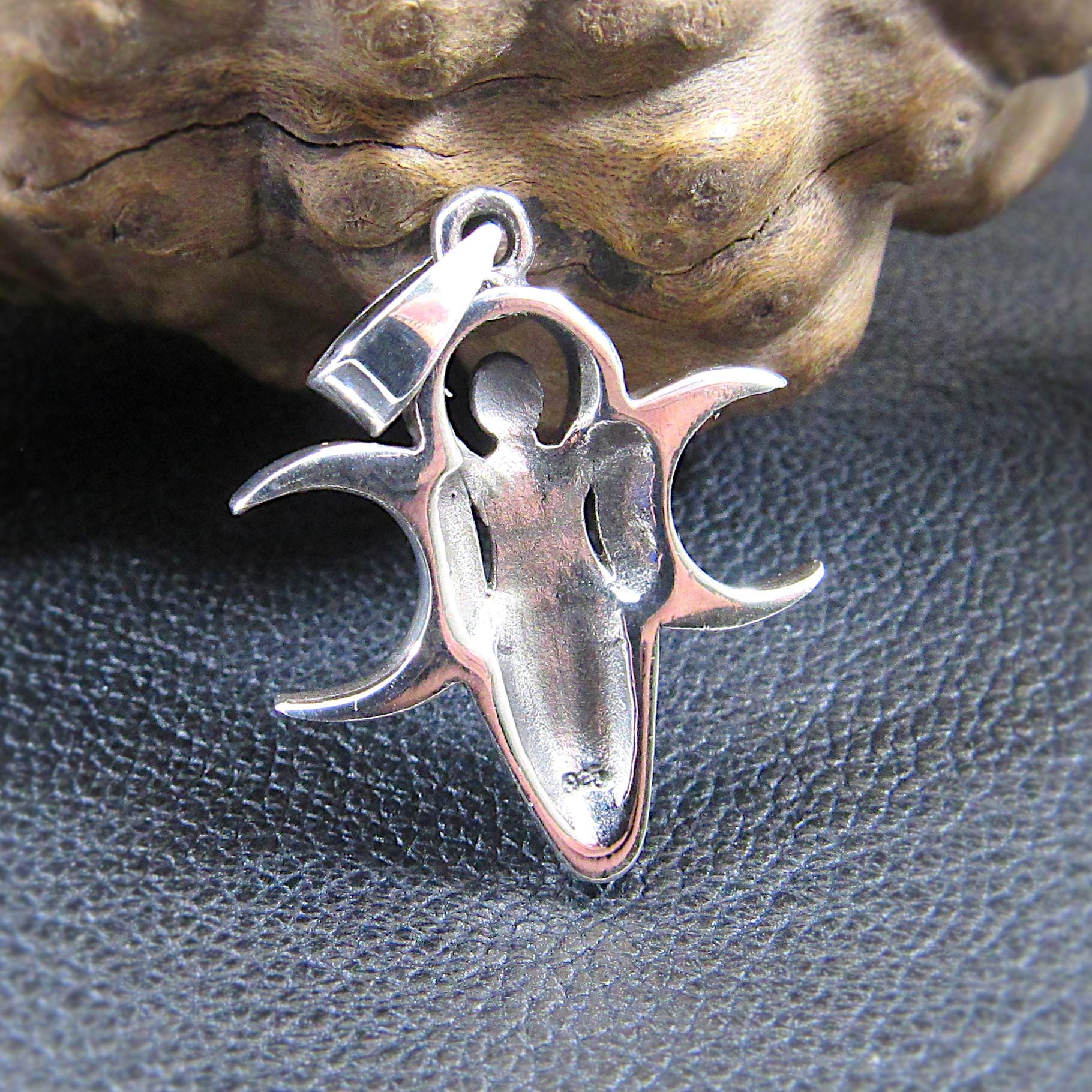 Solid 925 Sterling Silver Triple Moon Spiral Goddess Pendant – Pagan & Wiccan Jewelry, Divine Feminine Charm, Spiritual Gift for Women