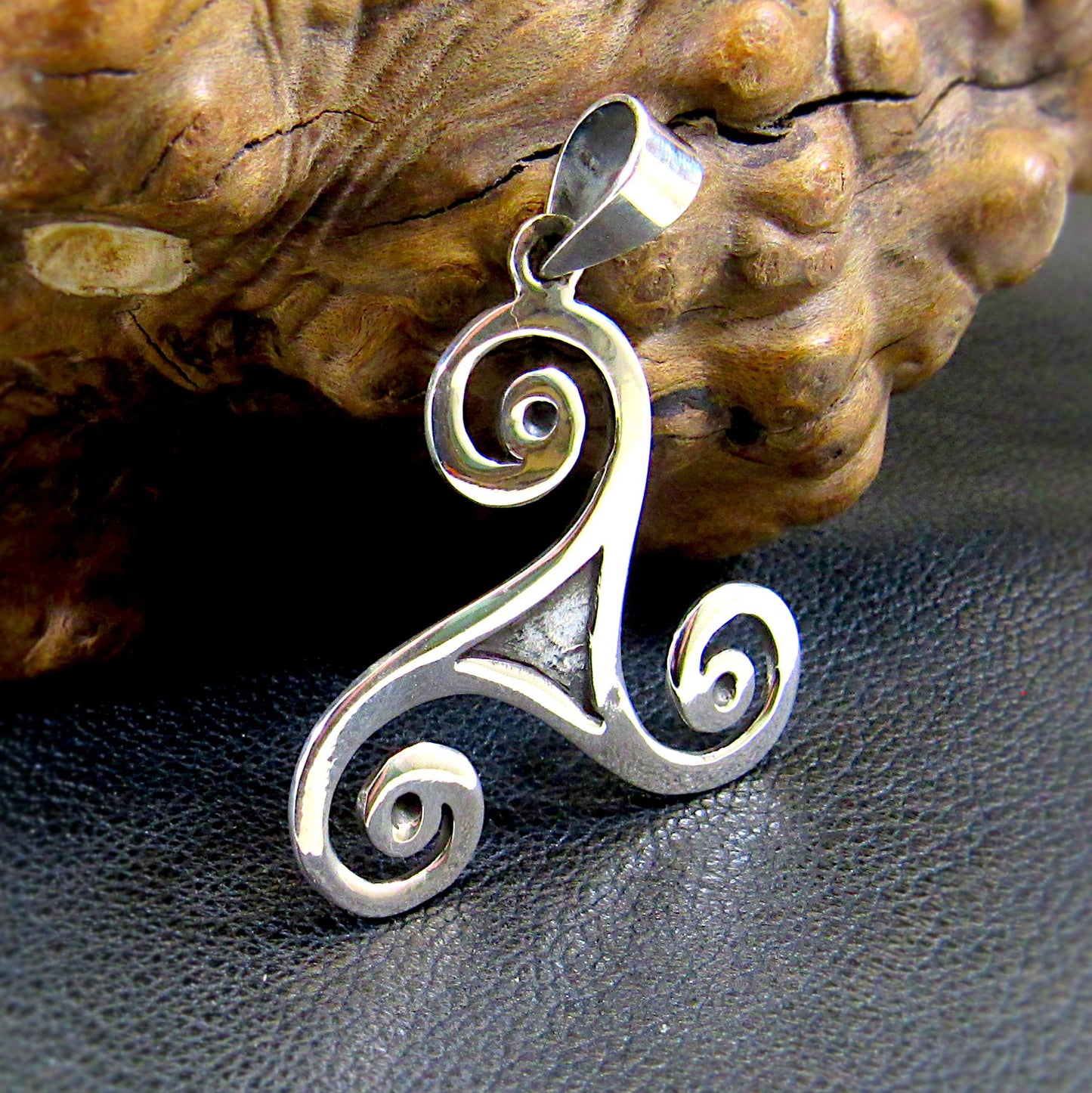 Solid 925 Sterling Silver Triskelion Pendant – Celtic Spiral Necklace – Handcrafted Symbolic Jewelry for Men & Women – Ancient Ireland Gift