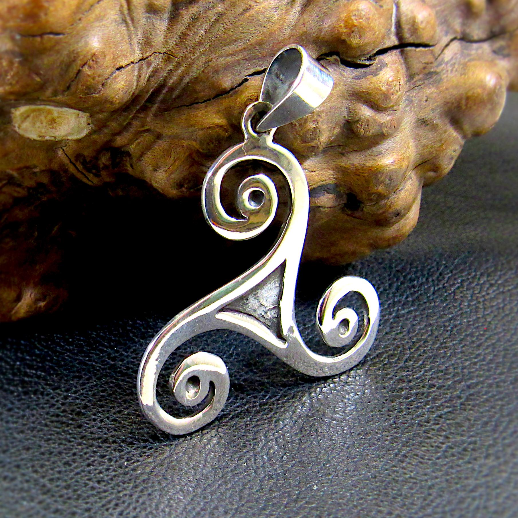 Solid 925 Sterling Silver Triskelion Pendant – Celtic Spiral Necklace – Handcrafted Symbolic Jewelry for Men & Women – Ancient Ireland Gift
