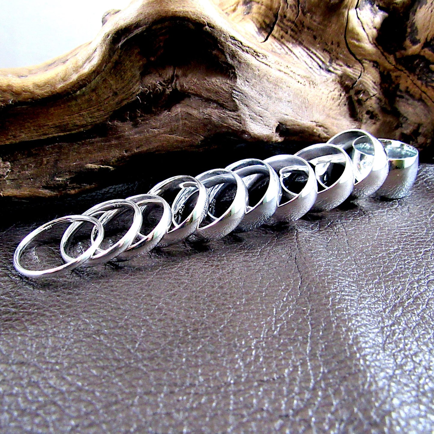 Solid 925 Sterling Silver Plain Wedding Band Ring - Men's and Women's Rings, 2mm 3mm 4mm 5mm 6mm 7mm 8mm 9mm 10mm 15mm - Sizes 4 - 15