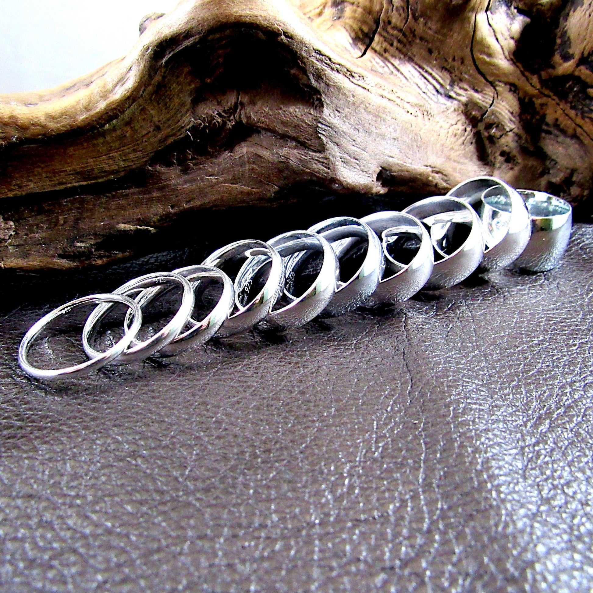 Solid 925 Sterling Silver Plain Wedding Band Ring - Men's and Women's Rings, 2mm 3mm 4mm 5mm 6mm 7mm 8mm 9mm 10mm 15mm - Sizes 4 - 15