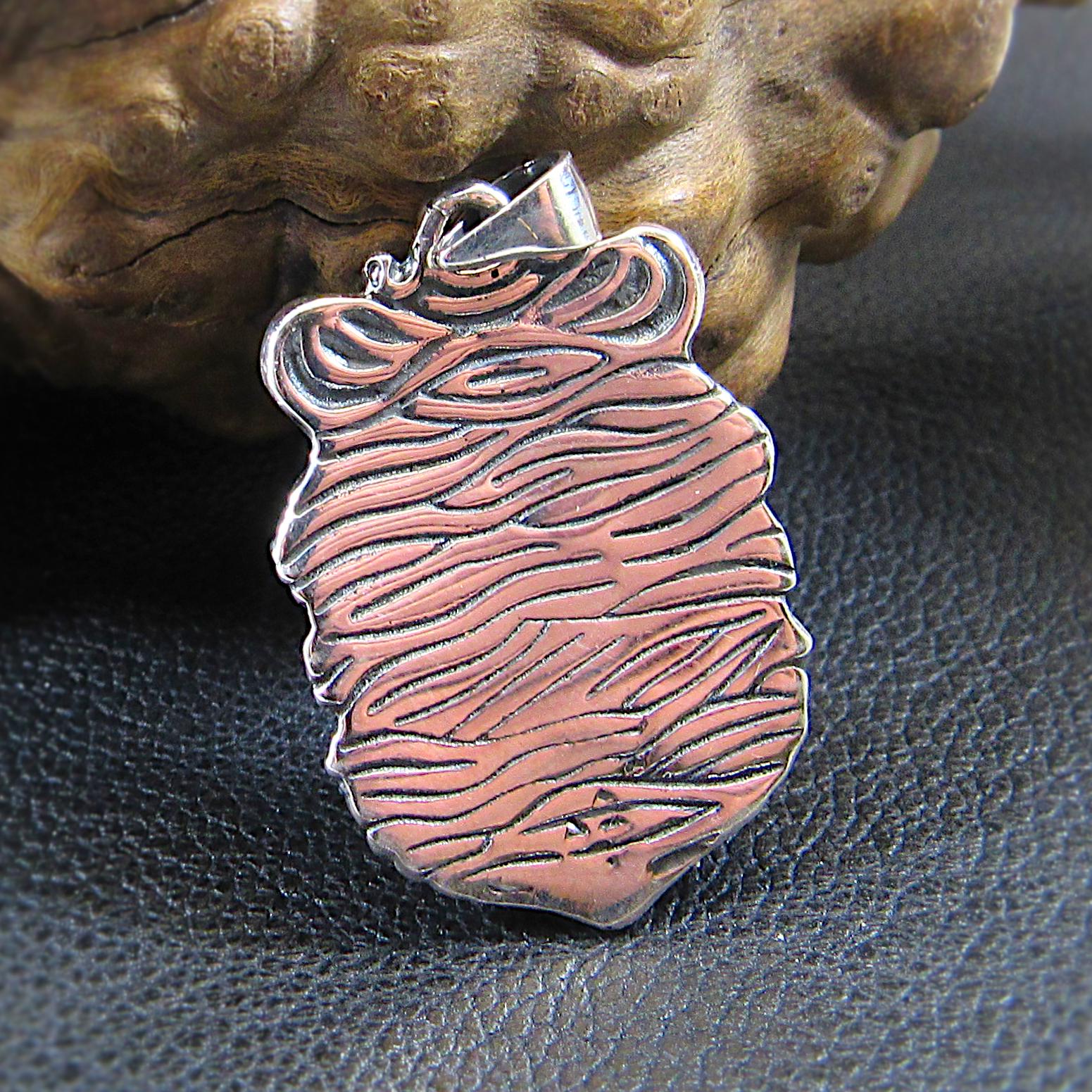 Solid 925 Sterling Silver Skull Pendant - Gothic Victorian Jewelry, Seven Skulls Amulet, Dark Fantasy Necklace, Handcrafted Statement Piece