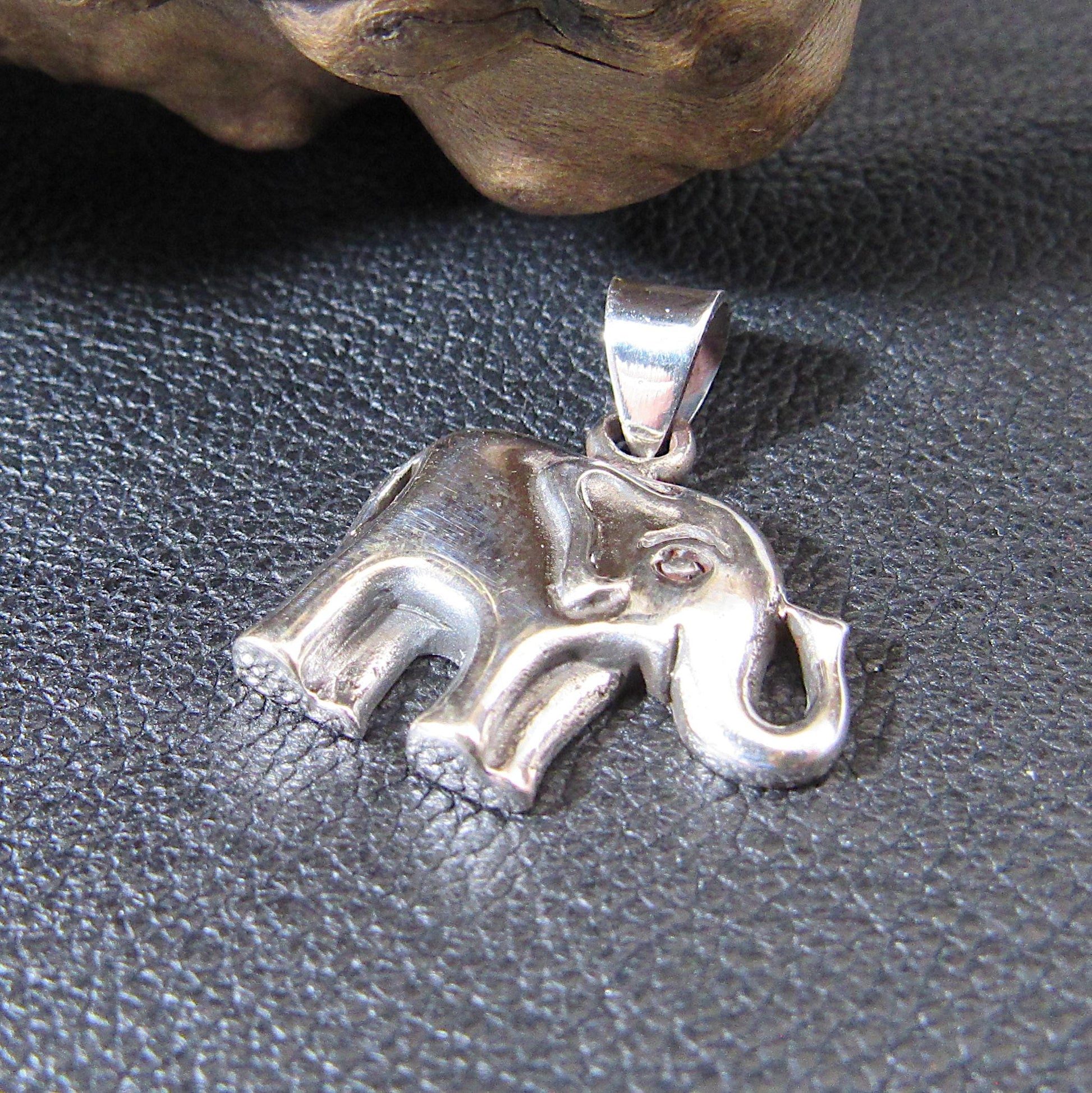 Solid 925 Sterling Silver Elephant Pendant – Handcrafted Good Luck Charm for Animal Lovers & Boho Jewelry – Elephant Necklace Charm Gift