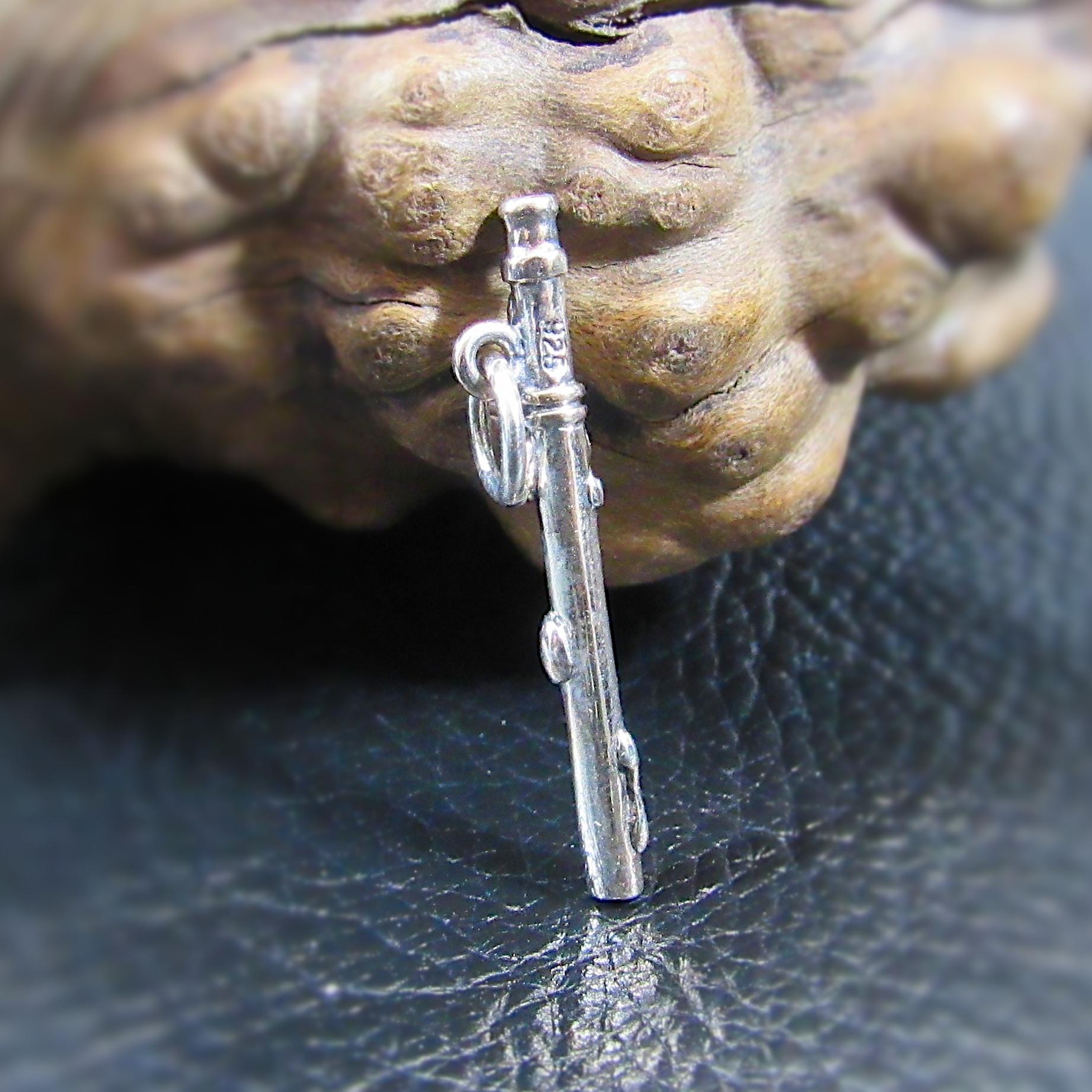 Solid 925 Sterling Silver Flute Charm – Handcrafted Musician Jewelry Gift for Flutist & Unique Music Lover Pendant