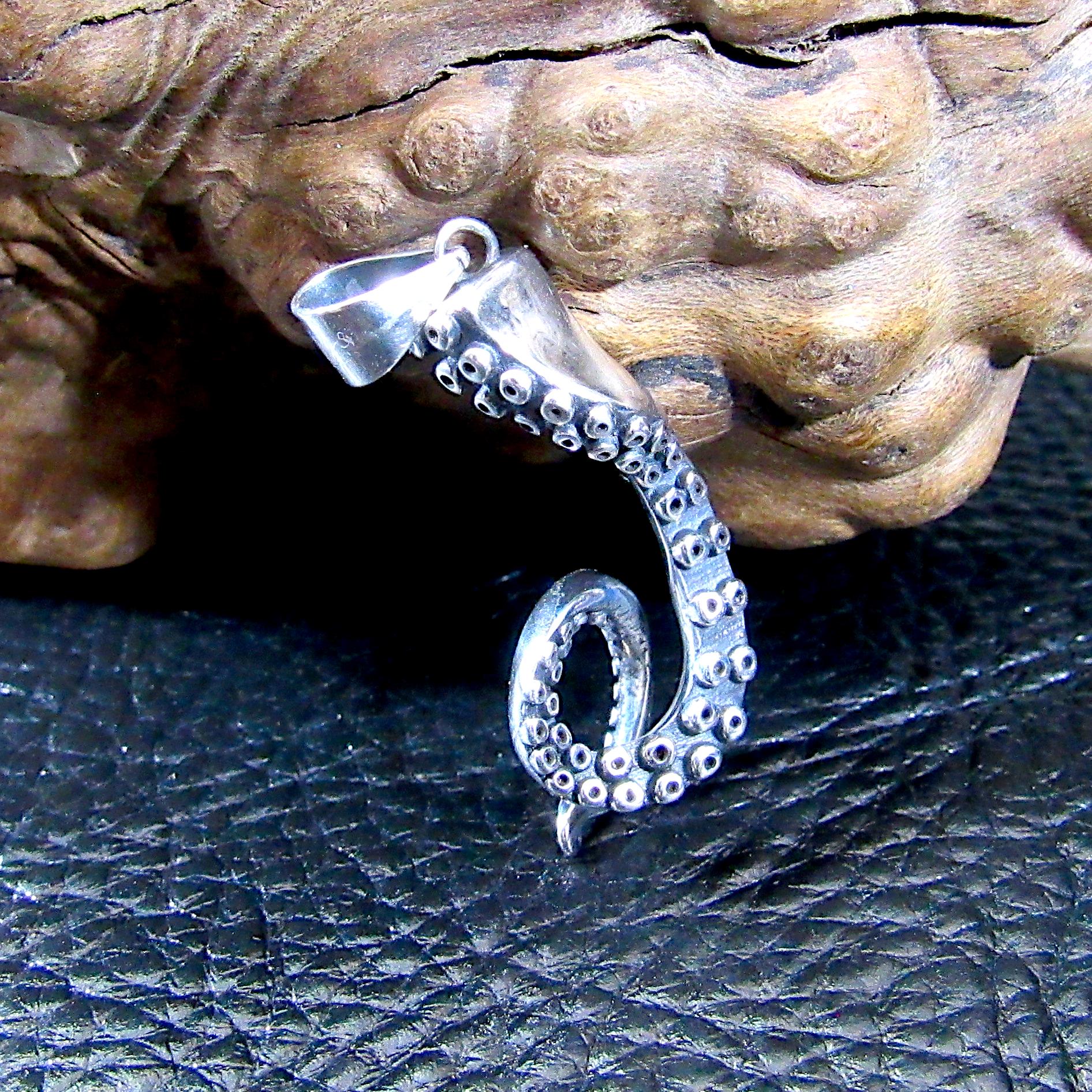 Solid 925 Sterling Silver Octopus Tentacle Pendant – Nautical Kraken Jewelry, Gothic Sea Creature Charm, Marine Mythology Gift