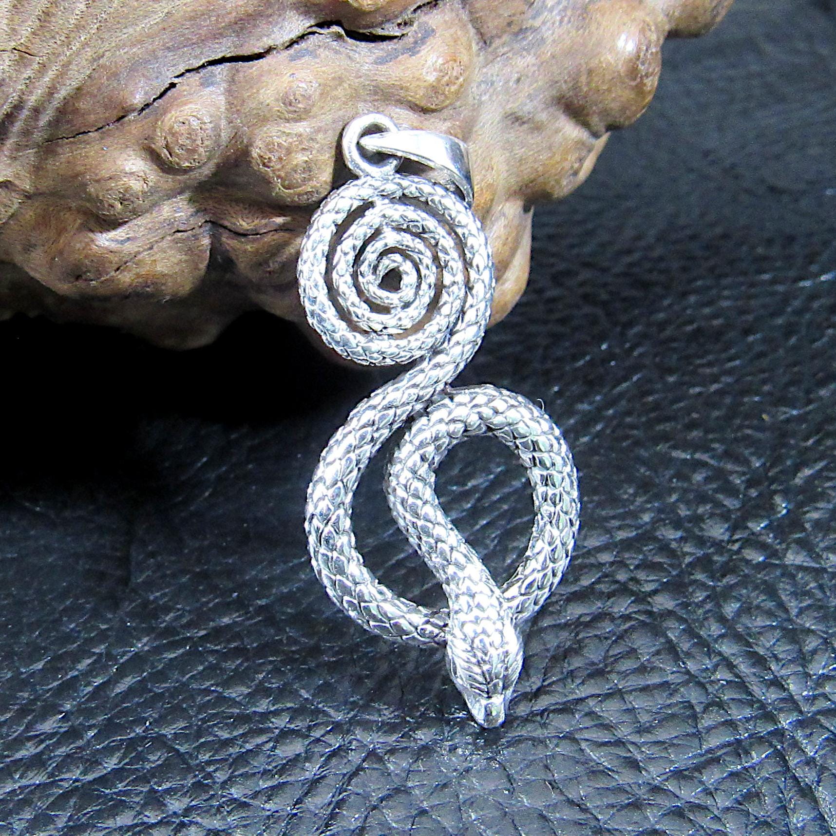 Solid 925 Sterling Silver Coiled Snake Pendant – Serpent Necklace Charm, Kundalini Jewelry, Gothic Reptile Pendant, Symbol of Transformation