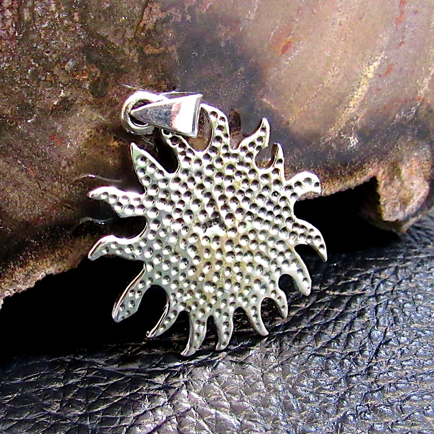 Solid 925 Sterling Silver Celtic Sun Pendant – Triquetra Solar Knot Necklace Charm – Paganism Festival Jewelry – Wiccan Fire Symbol