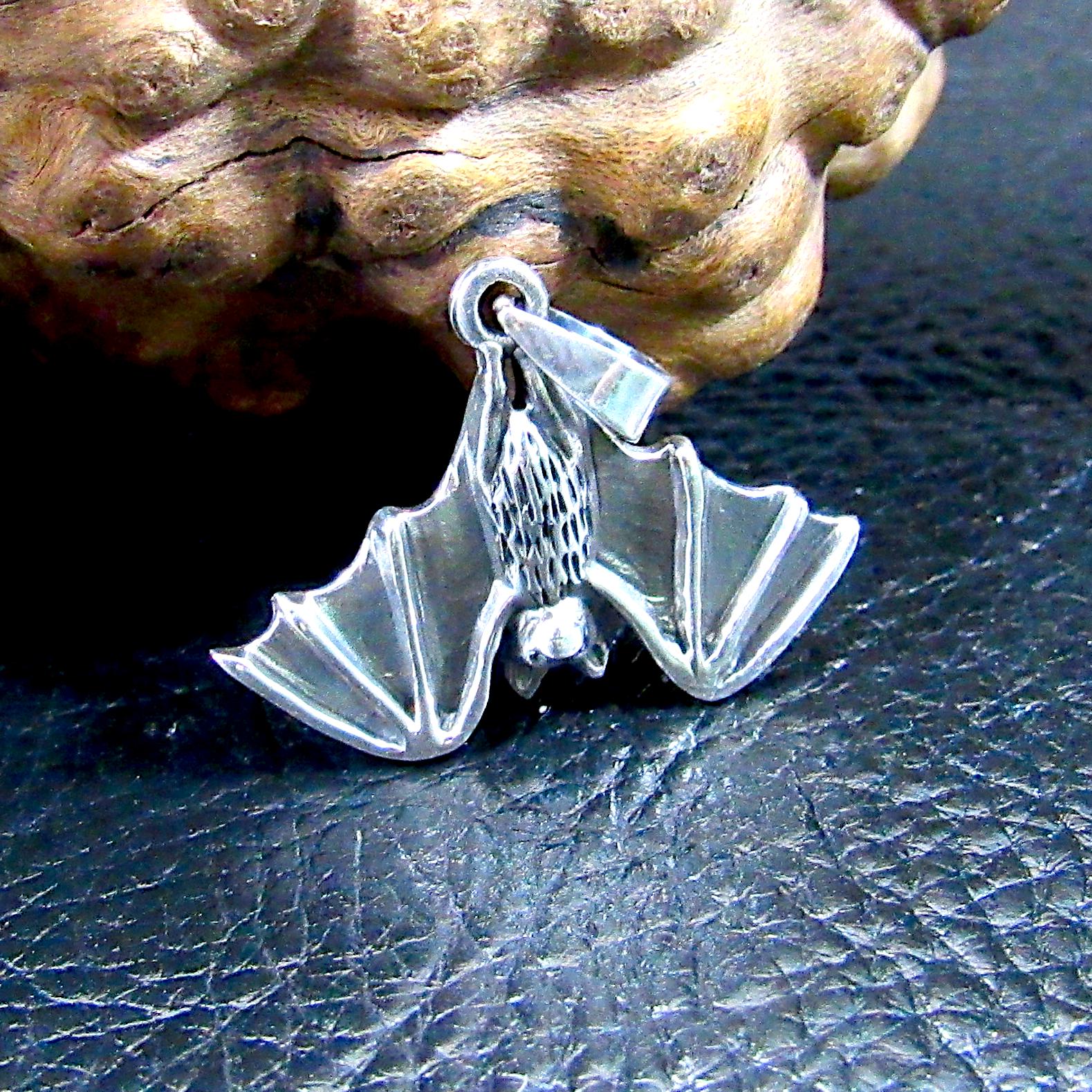 Solid 925 Sterling Silver Hanging Bat Pendant – Gothic Vampire Necklace Charm, Halloween Jewelry, Occult Gift for Men & Women, Bat Totem