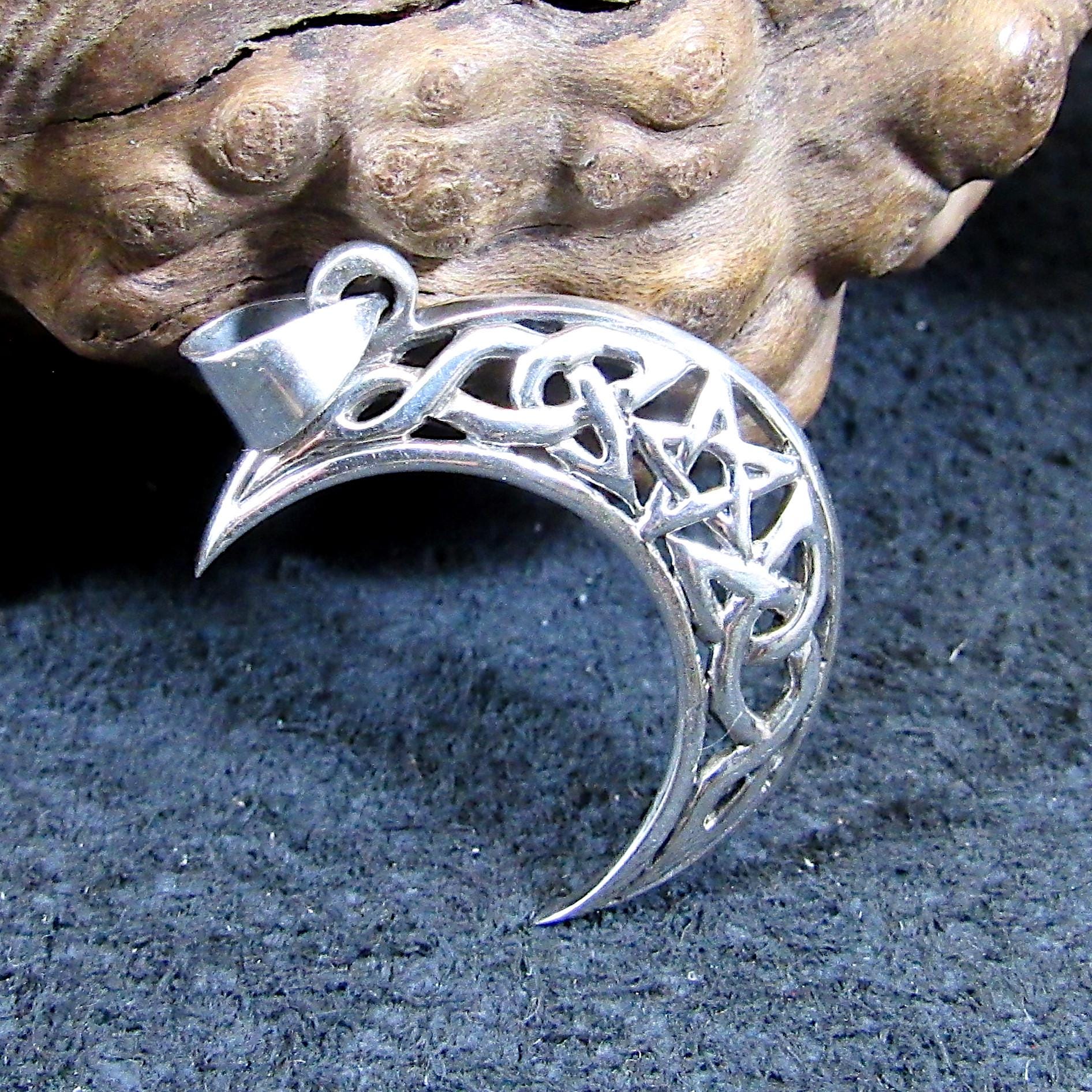 Solid 925 Sterling Silver Crescent Moon Pendant – Celtic Knot Pentagram Amulet – Wiccan Pagan Witch Jewelry – Silver Moon Necklace Charm