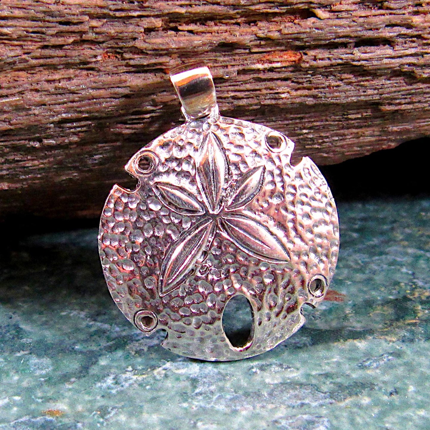 Solid 925 Sterling Silver Sand Dollar Pendant – Sea Life Amulet, Ocean Charm, Nautical Beach Pendant, Coastal Jewelry, Beachcomber Gift