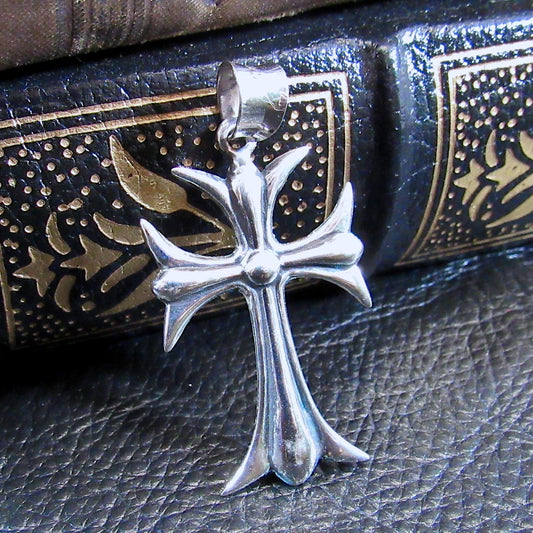 Solid 925 Sterling Silver Gothic Maltese Cross Pendant | Men’s Fleur-de-Lis Cross, Polished & Oxidized Silver | Urban Streetwear Jewelry