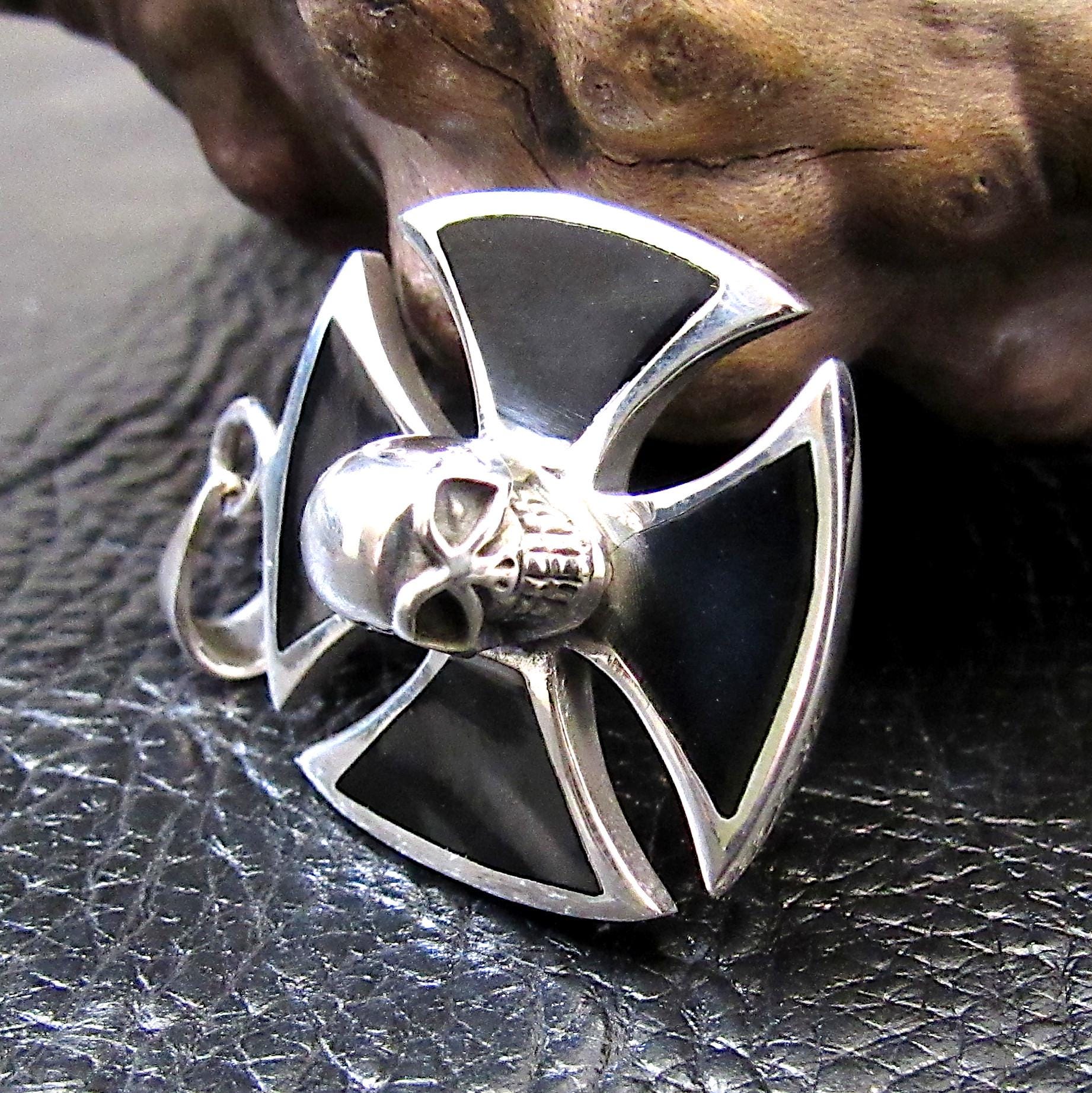 Solid 925 Sterling Silver Iron Cross, Knight's Templar Pendant With Skull and Black Onyx Inlay, Croix Pattee Jewelry
