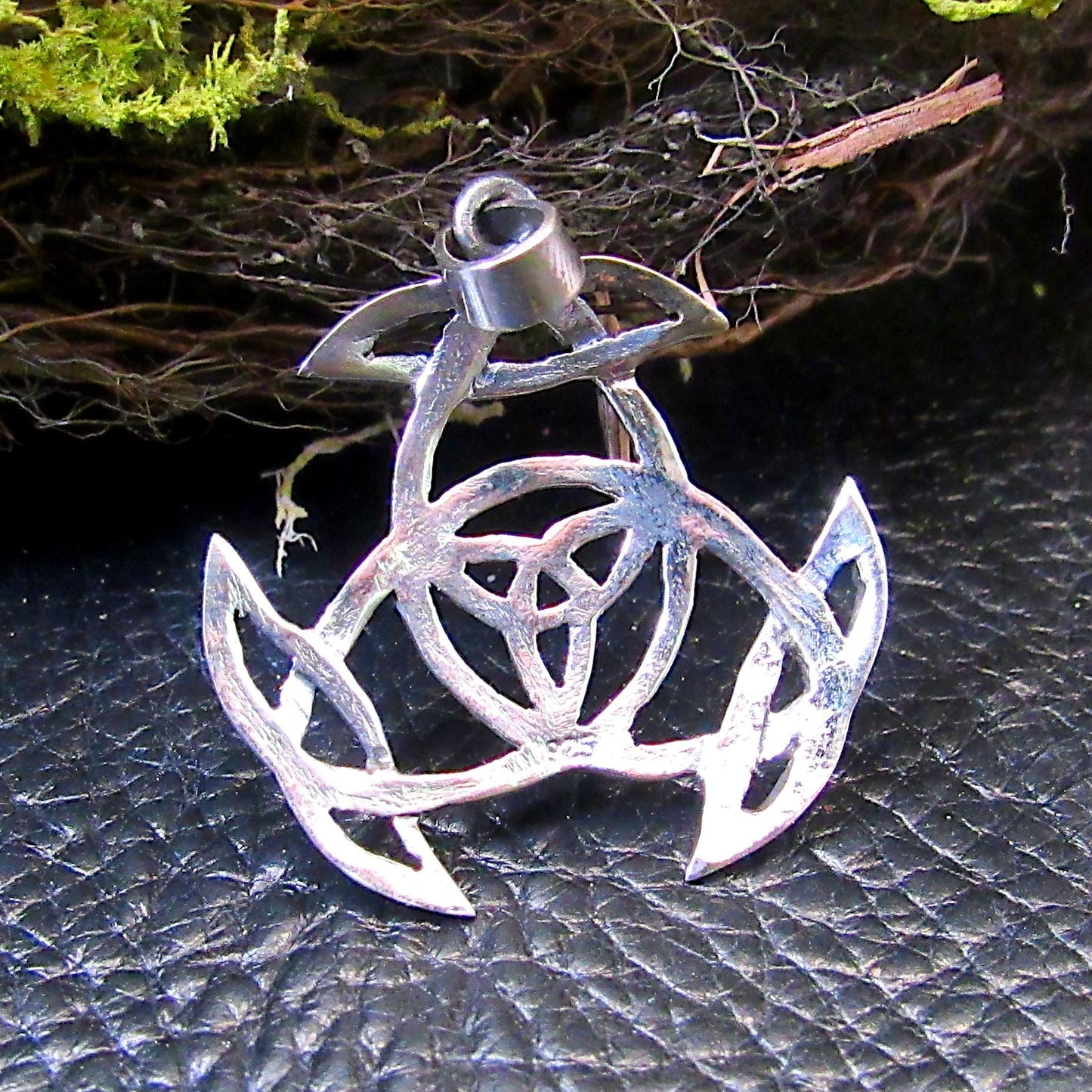 Solid 925 Sterling Silver Celtic Triquetra Knot Pendant, Handcrafted Gaelic Trinity Shield Amulet