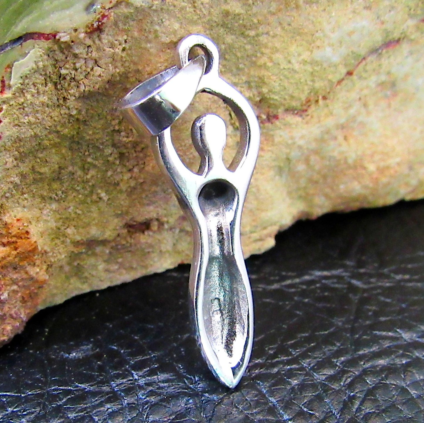 Solid 925 Sterling Silver Spiral Goddess Pendant – Feminine Energy Symbol, Divine Feminist Amulet
