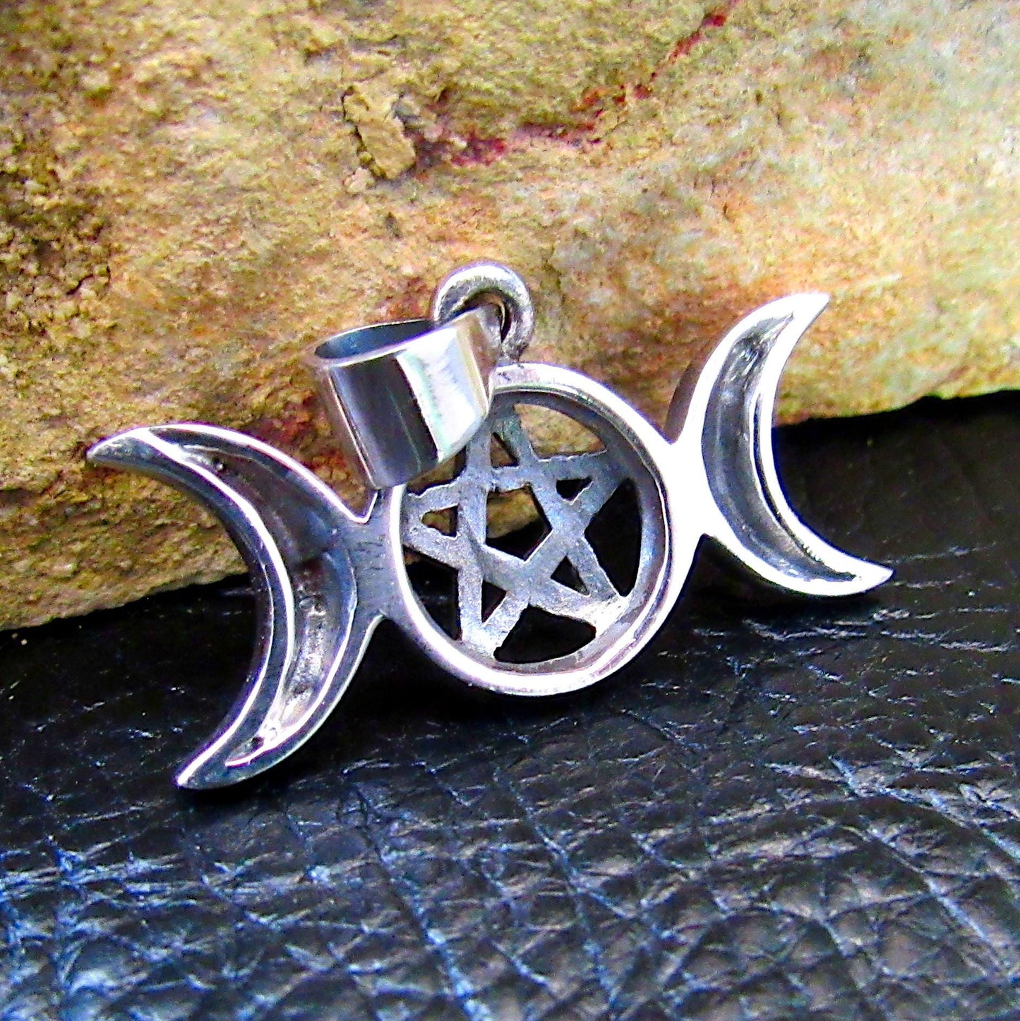 Solid 925 Sterling Silver Triple Moon Pentacle Pendant, Powerful Wiccan Crescent Moon Pentagram Amulet