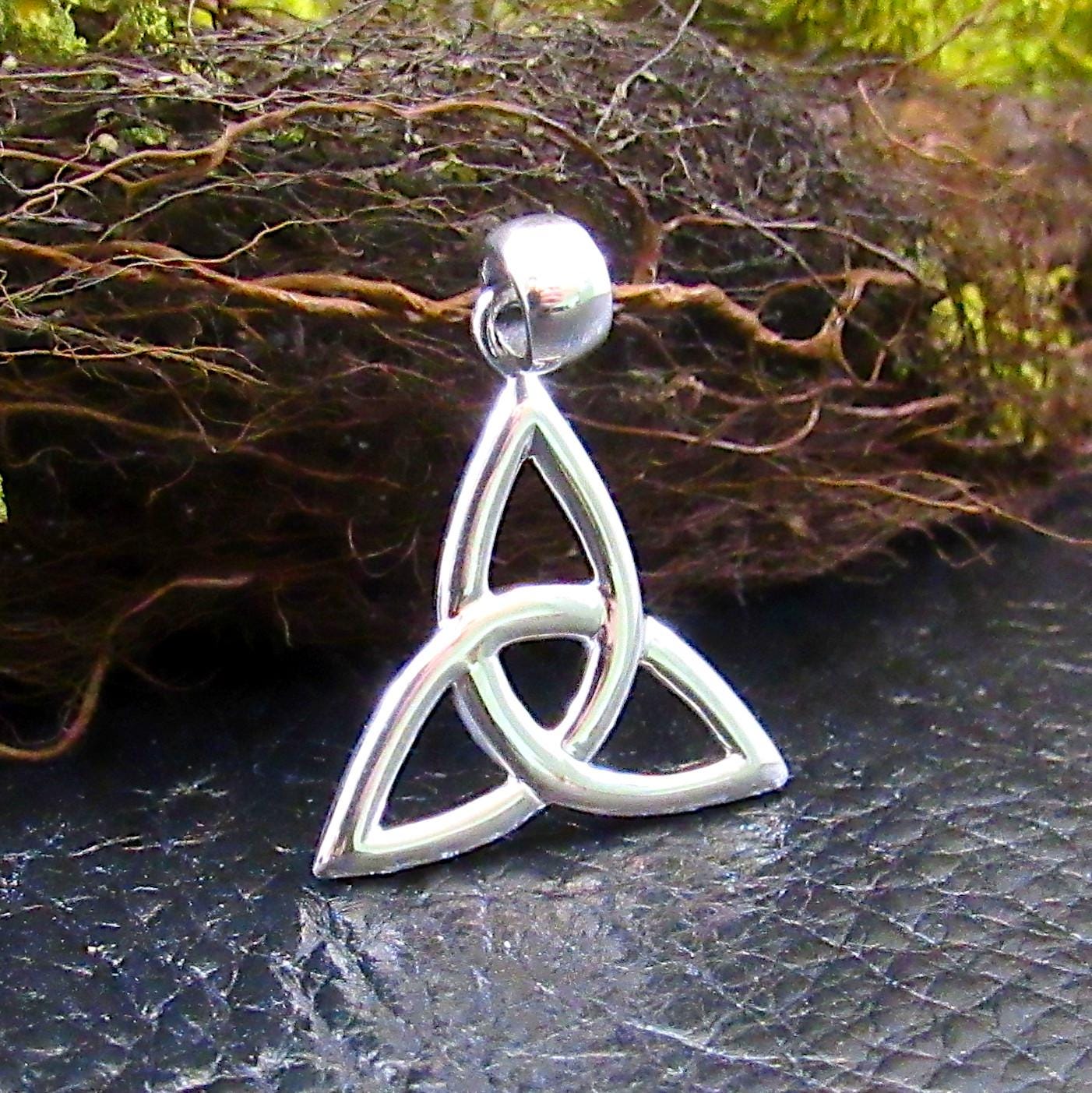 Solid 925 Sterling Silver Triquetra Pendant – Handcrafted Celtic Trinity Knot Necklace Charm – Symbol of Eternity, Protection, and Unity