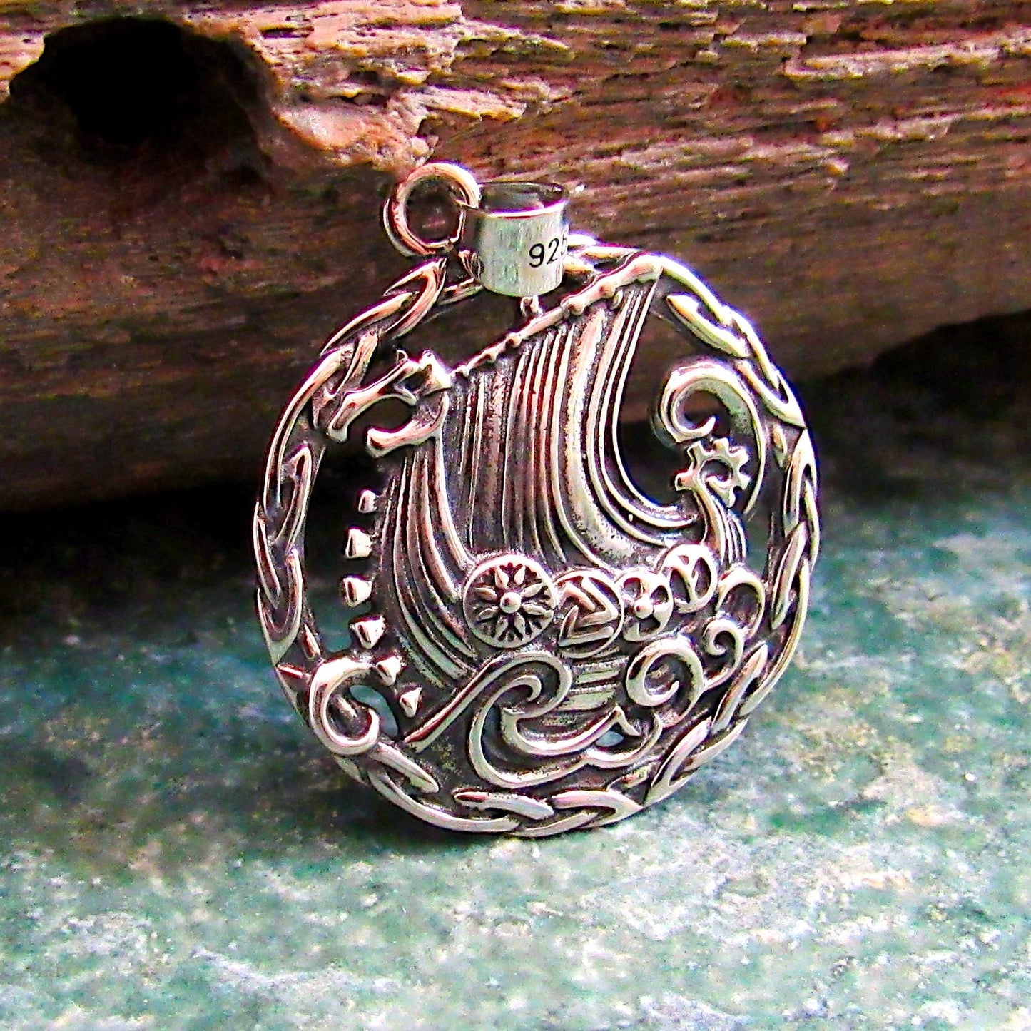 Solid 925 Sterling Silver Viking Ship Pendant, Norse Longboat Necklace Pendant, Ocean Scene Amulet, Silver Longship Charm, Sailboat Jewelry