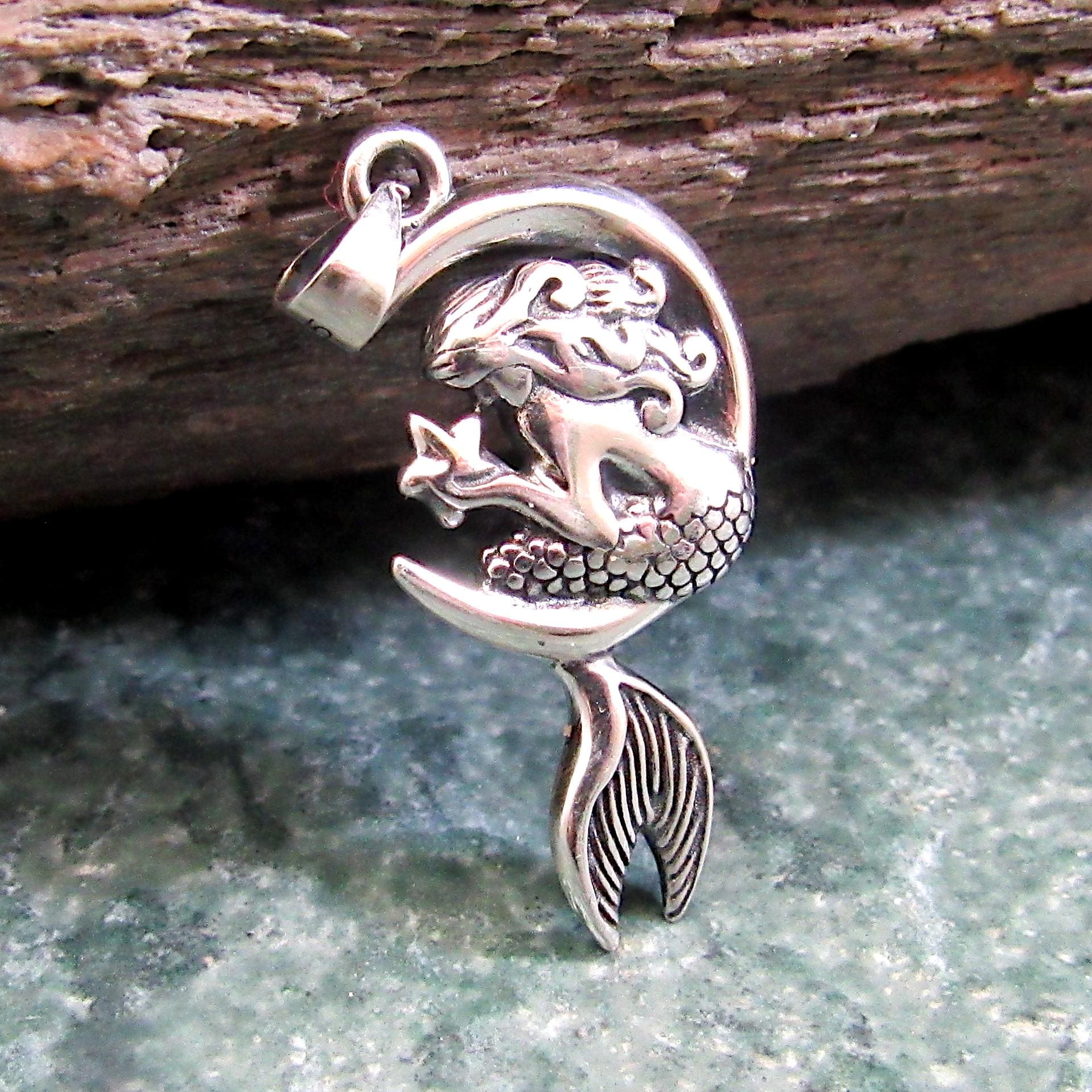 Solid 925 Sterling Silver Mermaid on Crescent Moon Pendant, Handcrafted Cosmic & Nautical Charm, Ocean Life Jewelry, Celestial Lunar Amulet