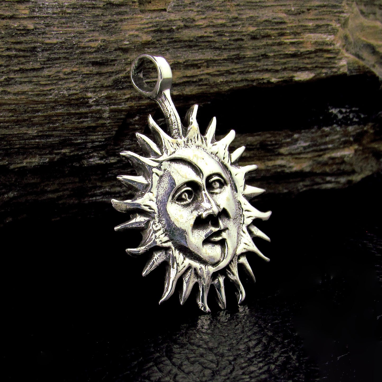 Solid 925 Sterling Silver Sun & Moon Faces Pendant – Celestial Necklace Amulet, Solar / Lunar Jewelry