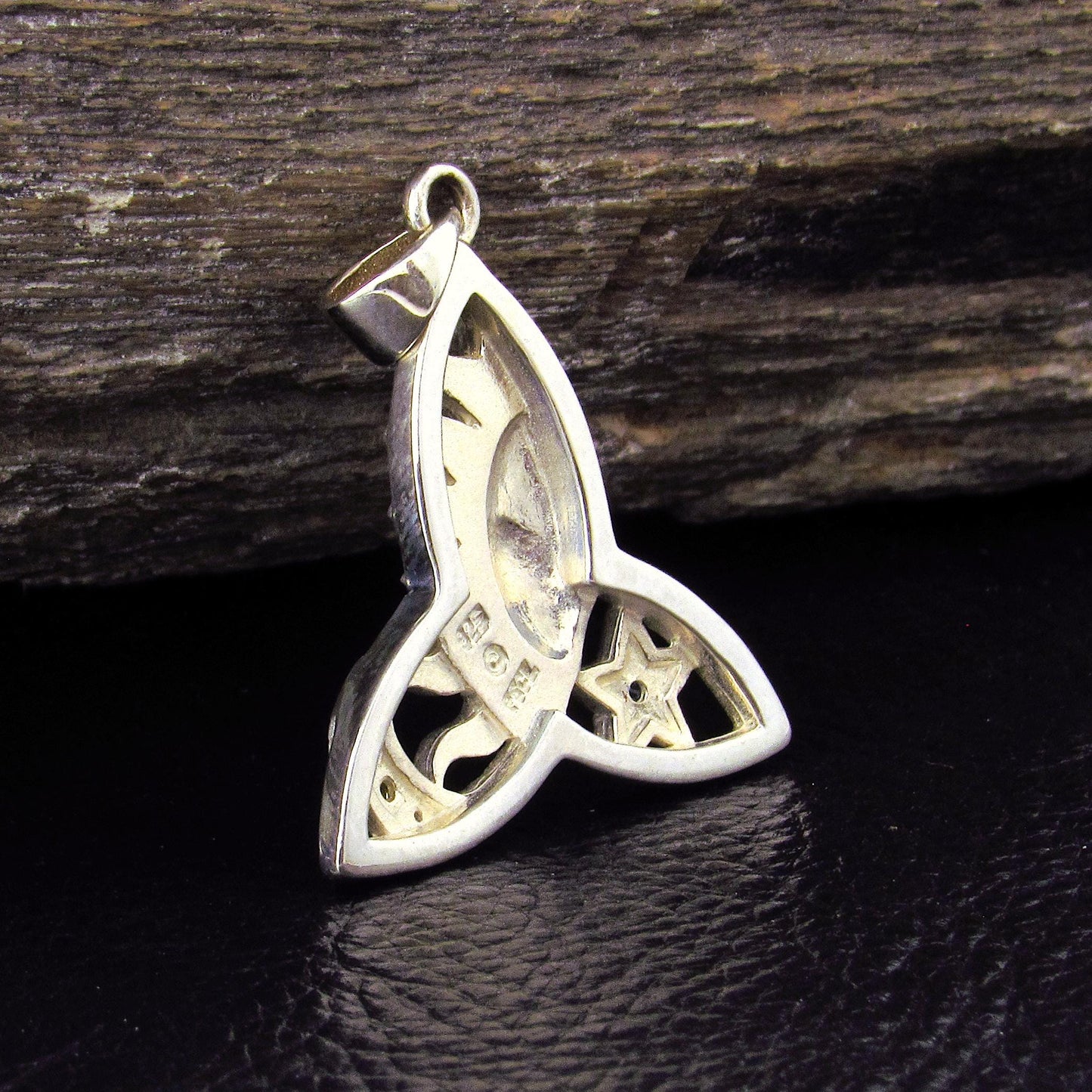 Solid 925 Sterling Silver Sun Moon Celtic Trinity Pendant – Red Enamel Solar Talisman