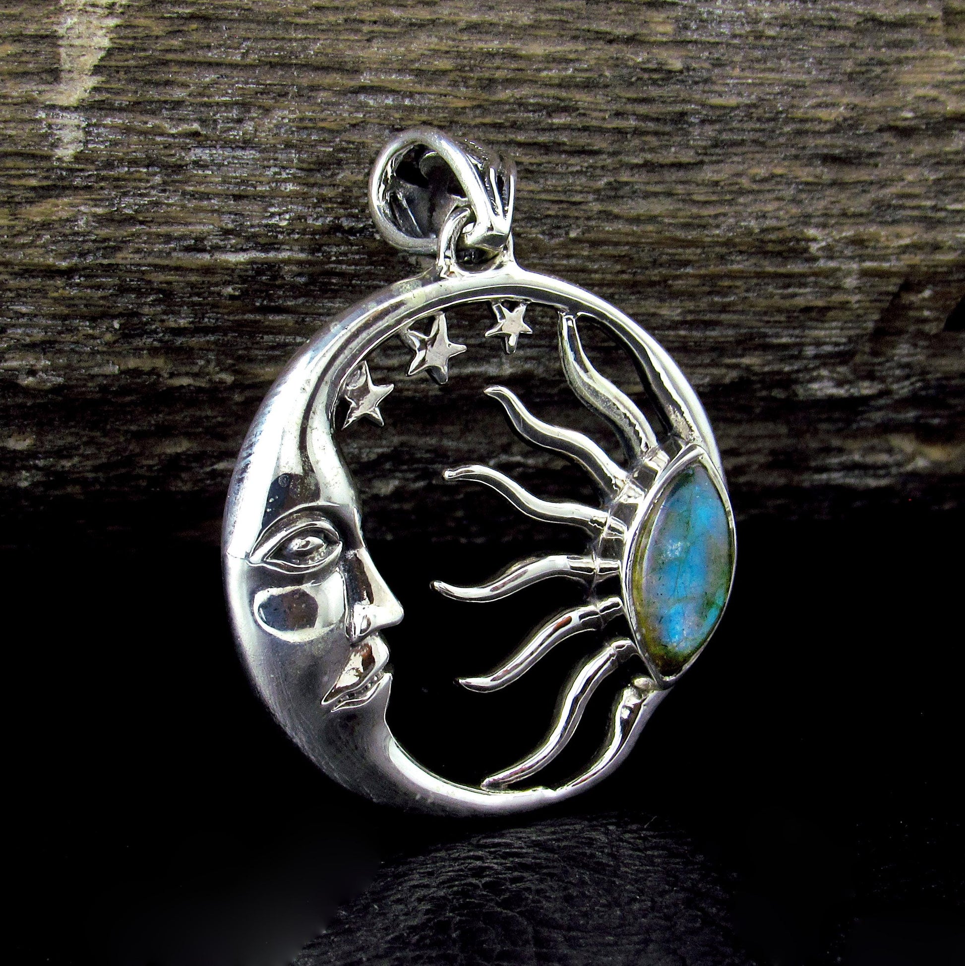 Solid 925 Sterling Silver Sun and Moon Pendant – Labradorite or Rainbow Moonstone Necklace Amulet