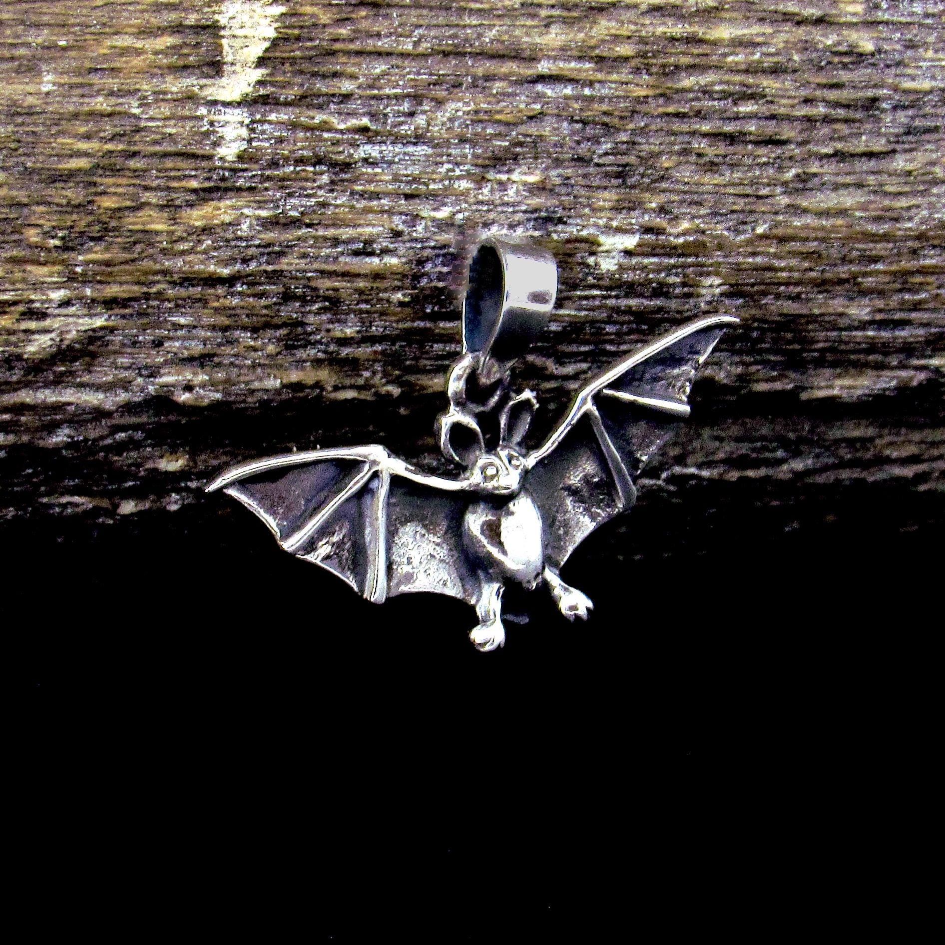 Solid 925 Sterling Silver Bat Pendant – Gothic Vampire Bat Necklace Charm, Witchy Animal Totem