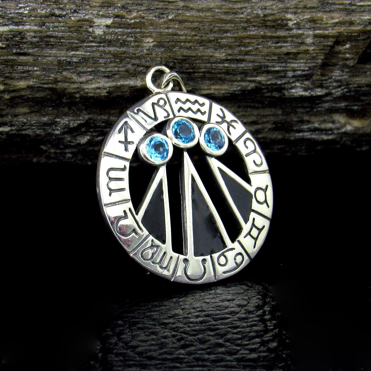 Solid 925 Sterling Silver Zodiac Wheel Awen Pendant – Druid Three Rays of Light Amulet