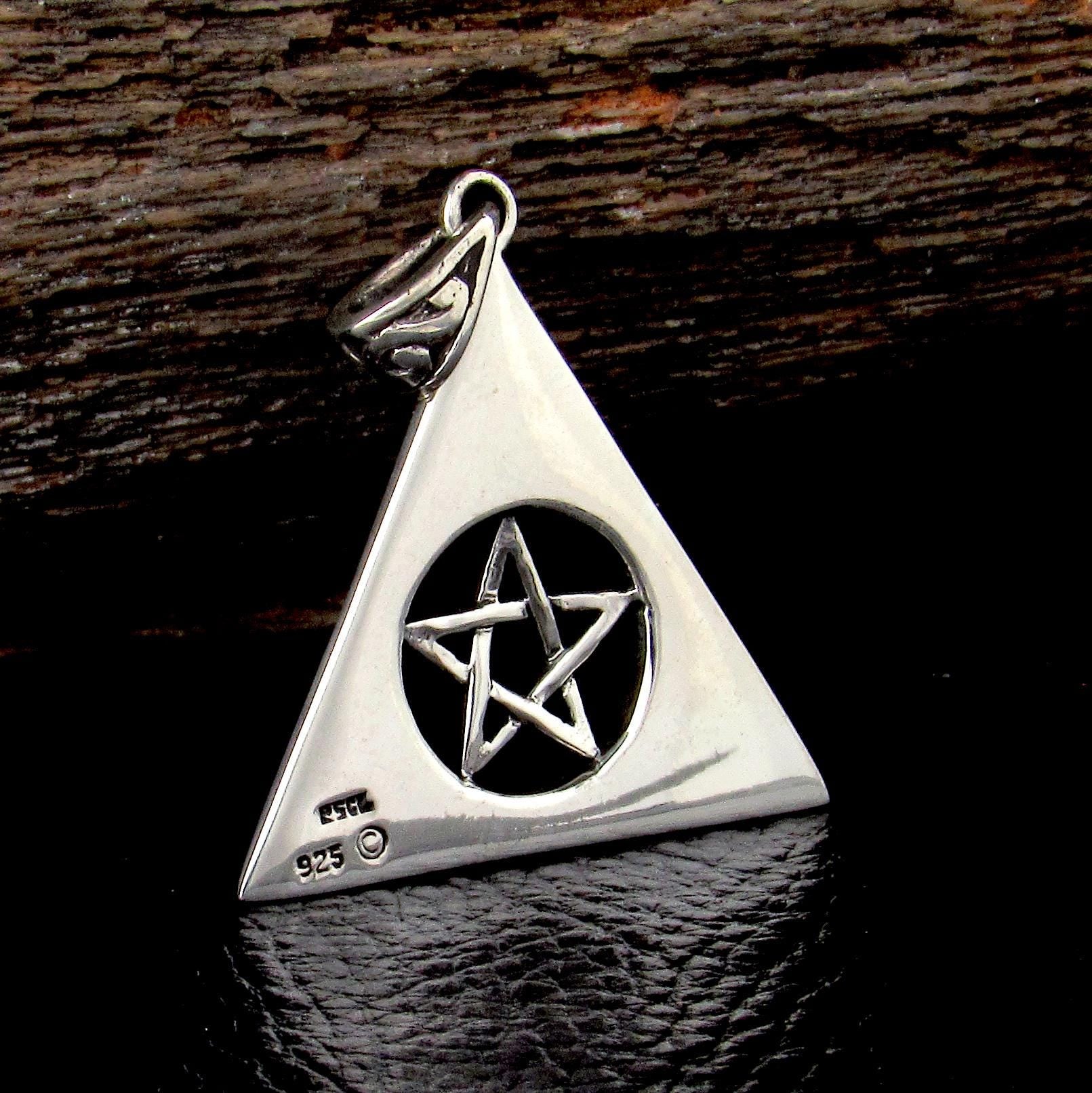 Solid 925 Sterling Silver Pentacle with Celtic Trinity Knot Pendant, Pagan Pyramid Pentagram Amulet