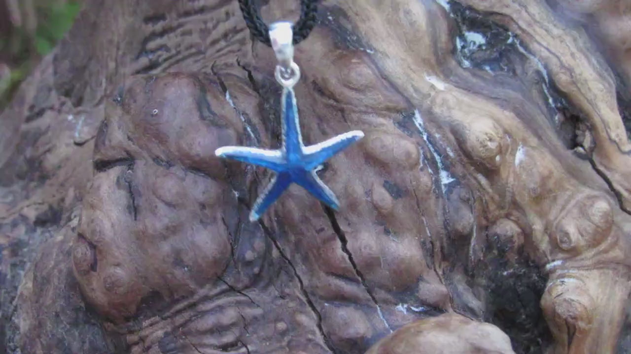 Solid 925 Sterling Silver & Inlaid Blue Enamel Starfish Pendant